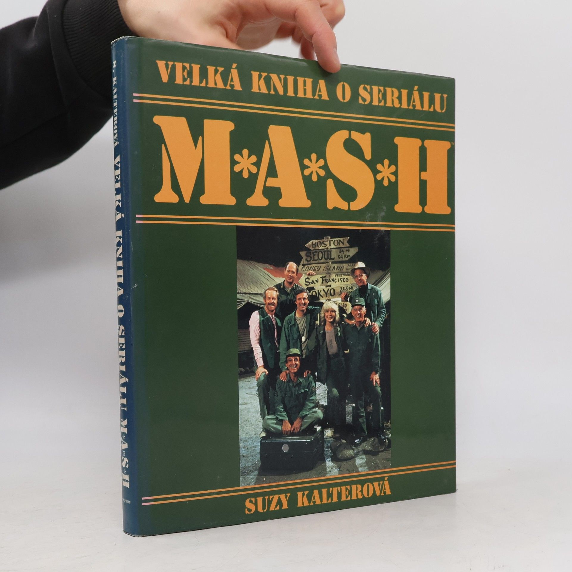 Velká kniha o seriálu M*A*S*H