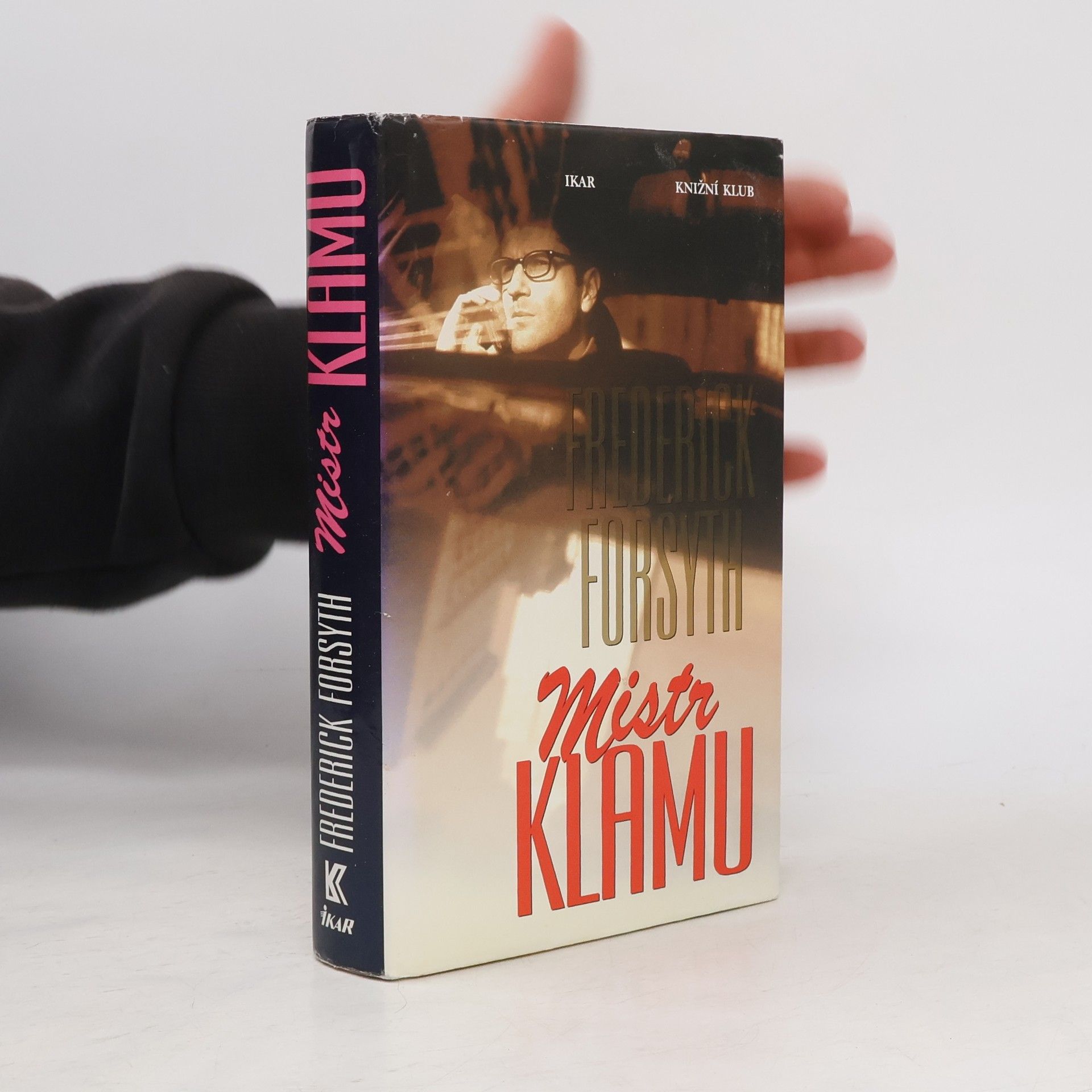 Frederick Forsyth Mistr klamu