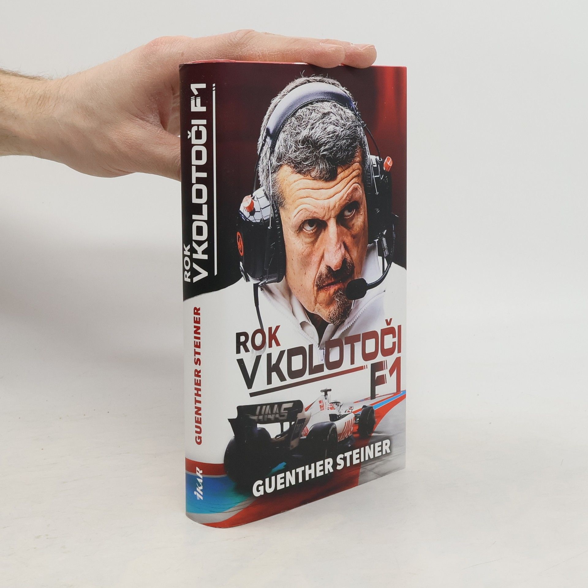 Guenther Steiner Rok v kolotoči F1