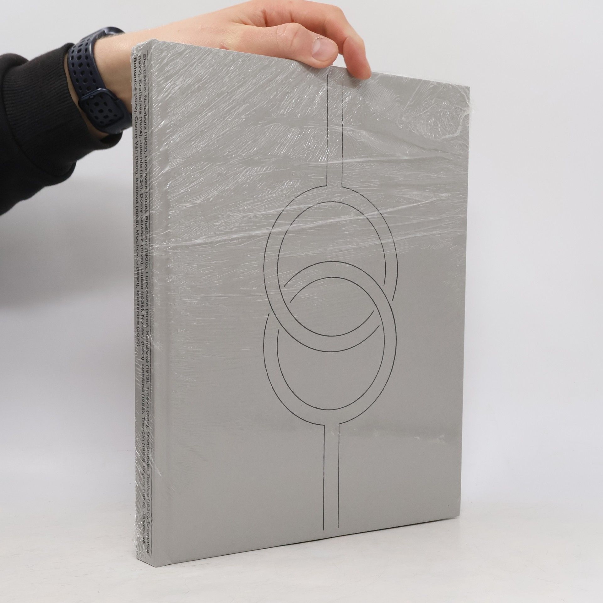 Various authors Čierné diery: Elektrárne