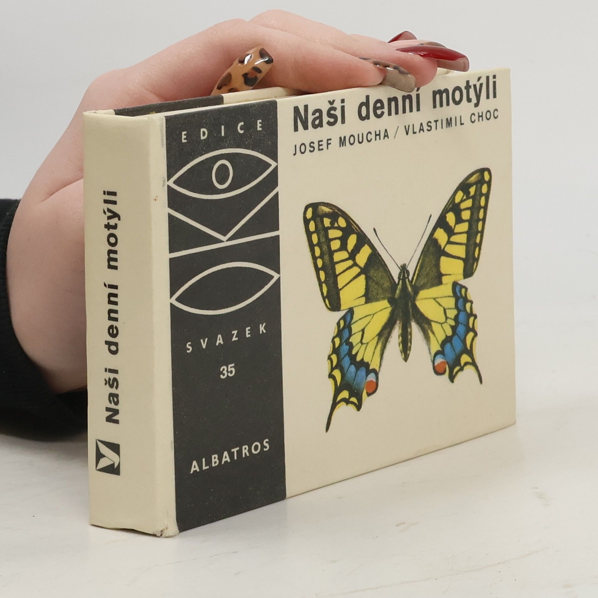 Josef Moucha Naši denní motýli