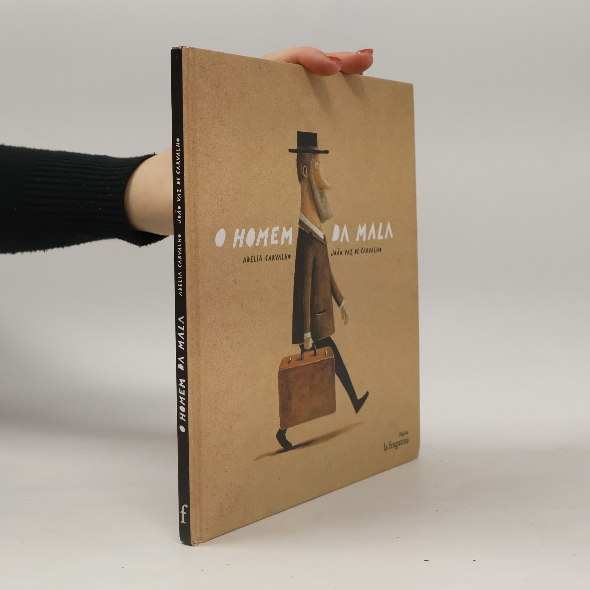 Adélia Carvalho O homem da mala