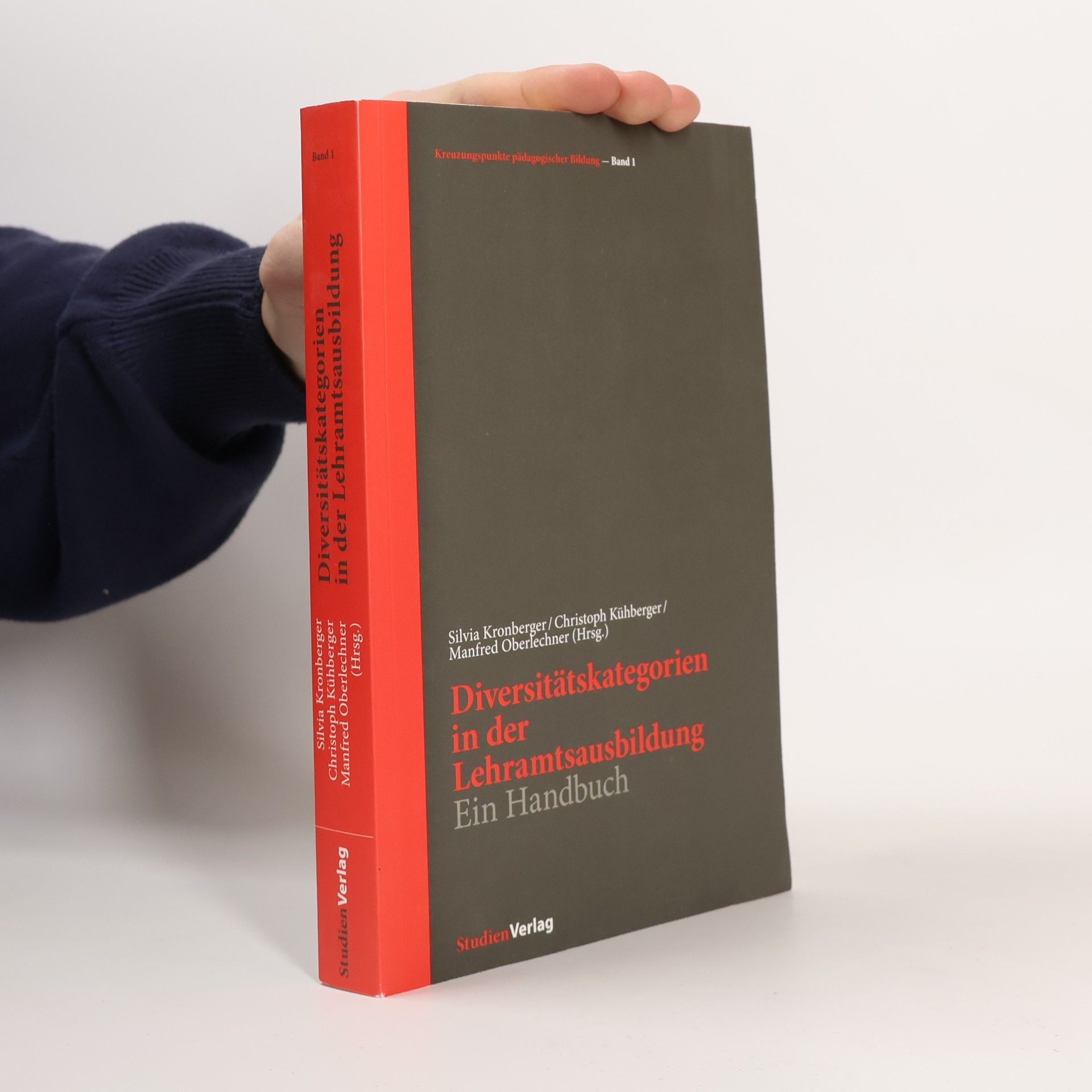 Kreuzungspunkte pädagogischer Bildung - 1: Diversitätskategorien in der Lehramtsausbildung