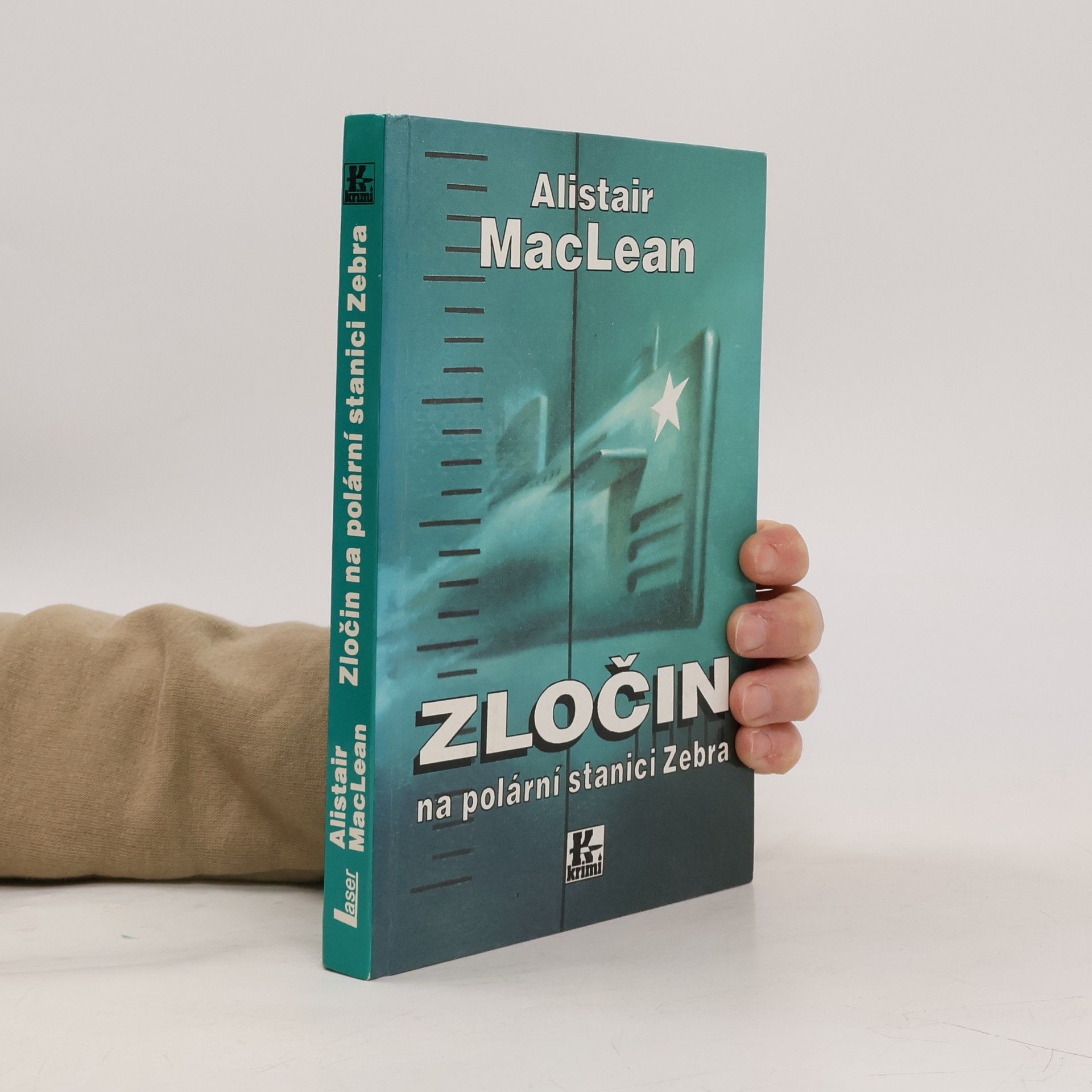 Alistair MacLean Zločin na polární stanici Zebra