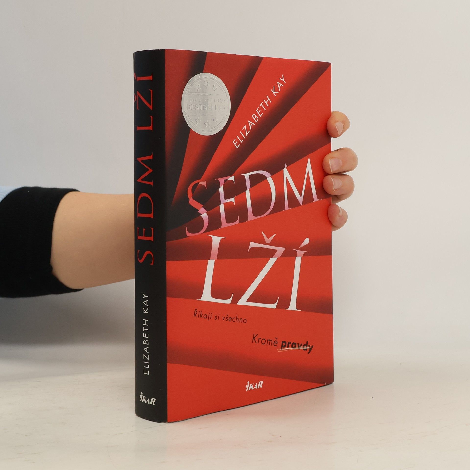 Elizabeth Kay Sedm lží