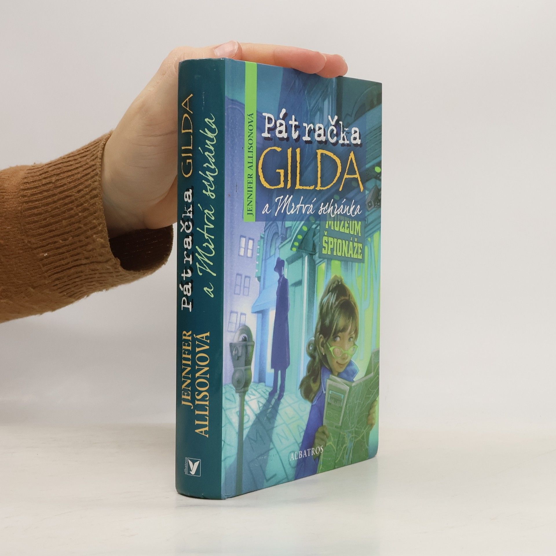 Jennifer Allison Pátračka Gilda a Mrtvá schránka