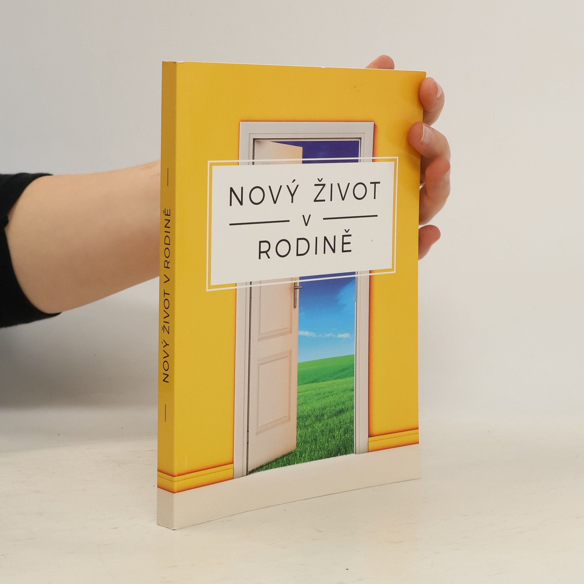 Autores varios Nový život v rodině