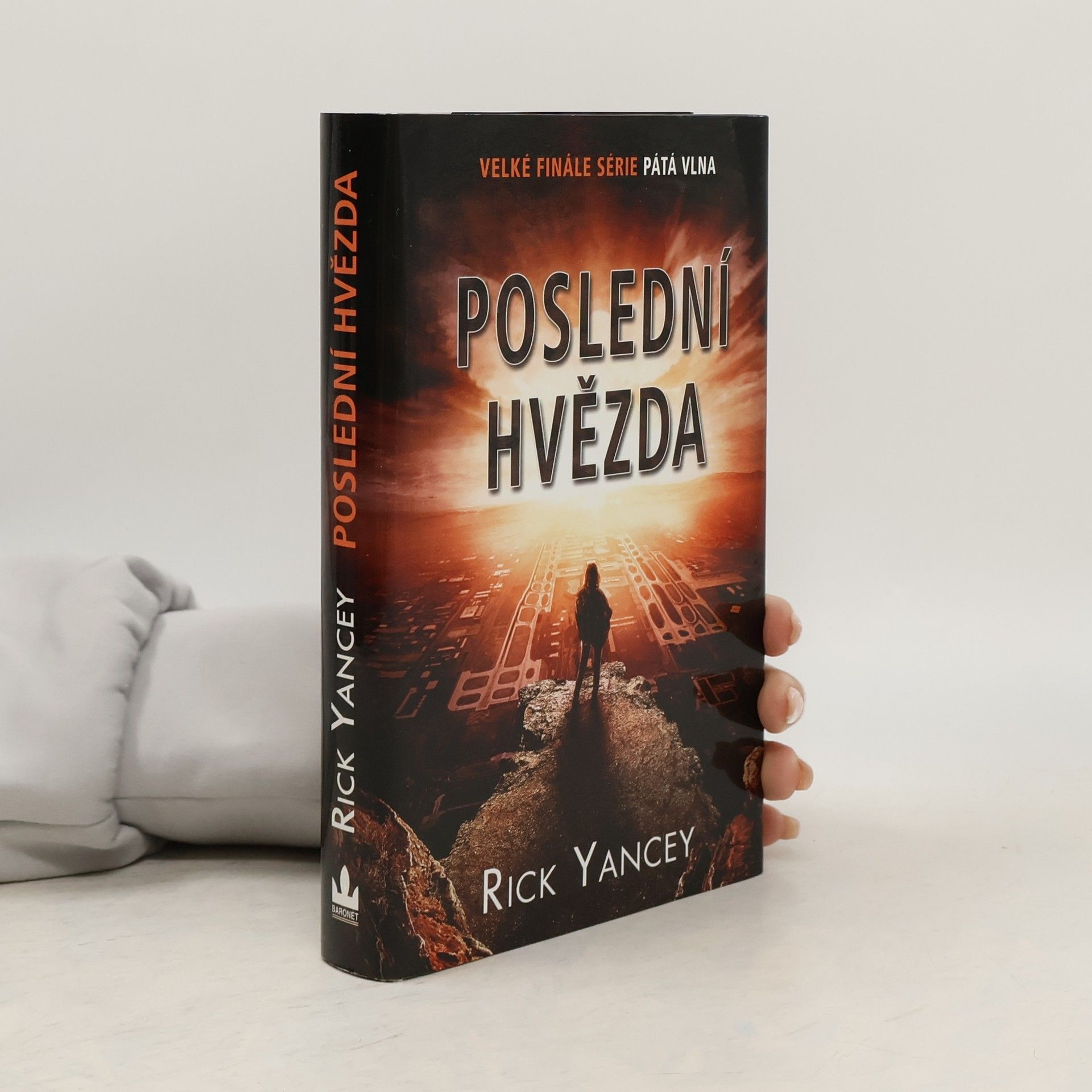 Rick Yancey Poslední hvězda