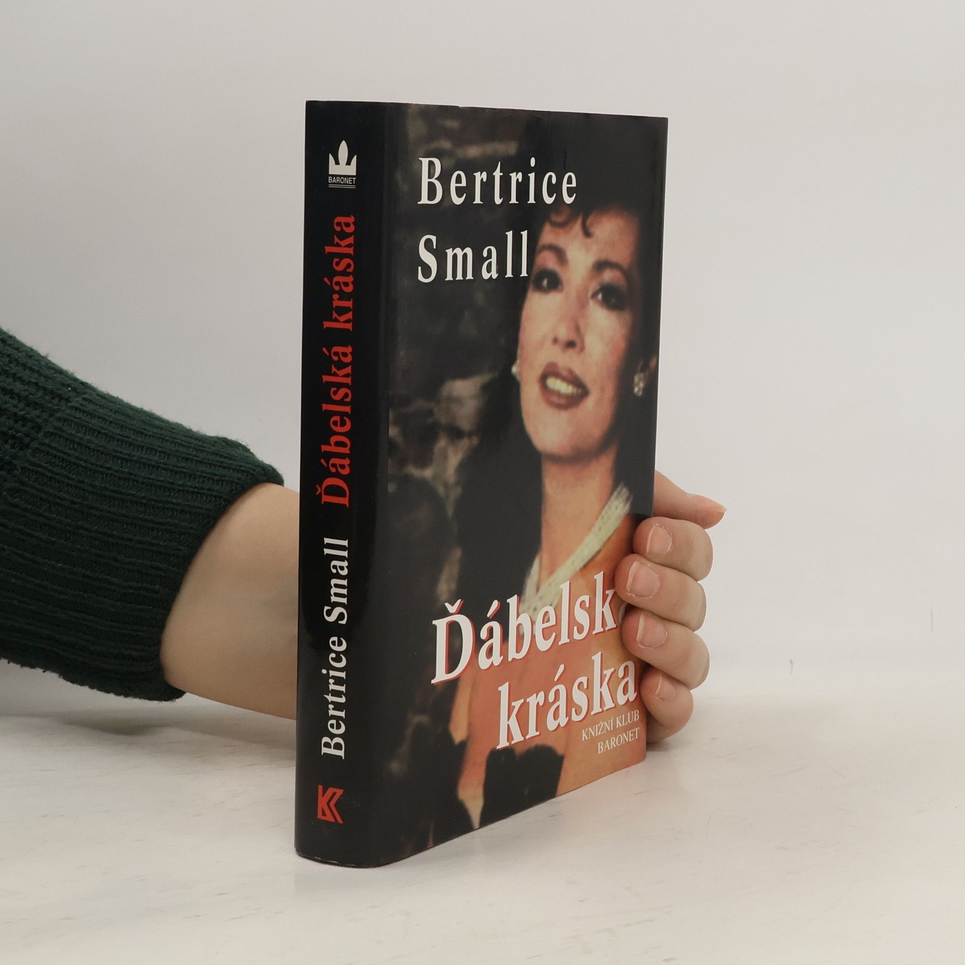 Bertrice Small Ďábelská kráska