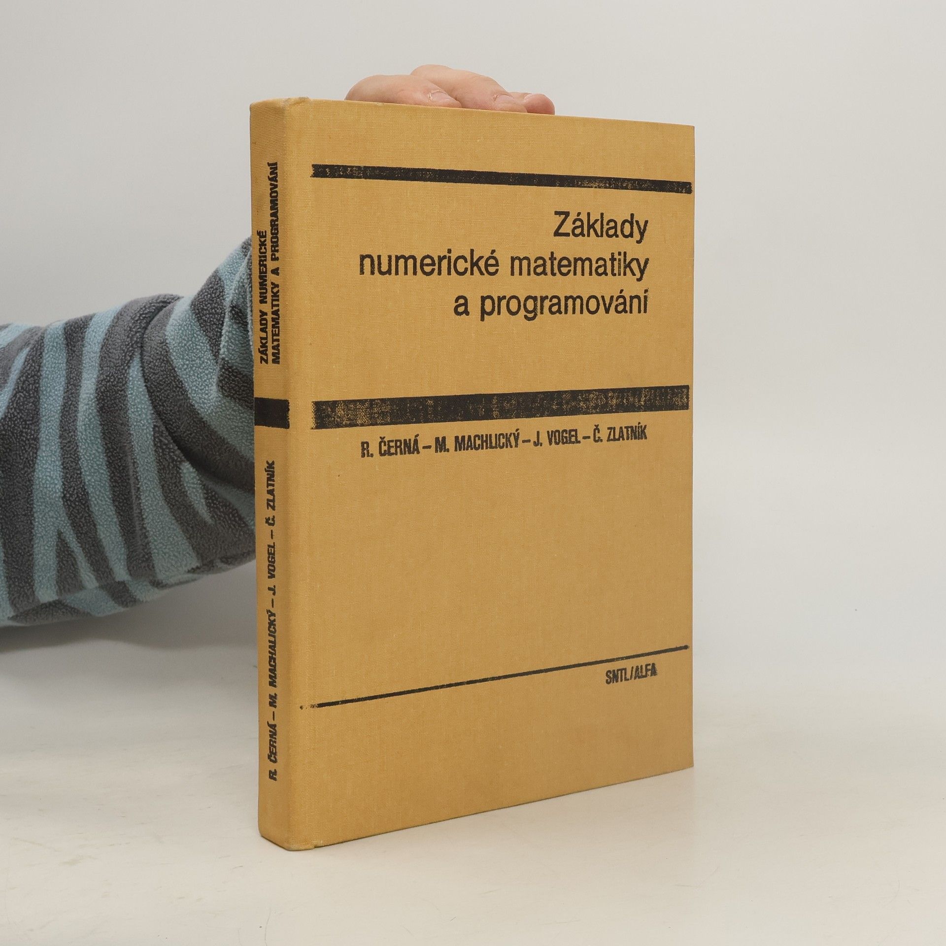 Základy numerické matematiky a programování