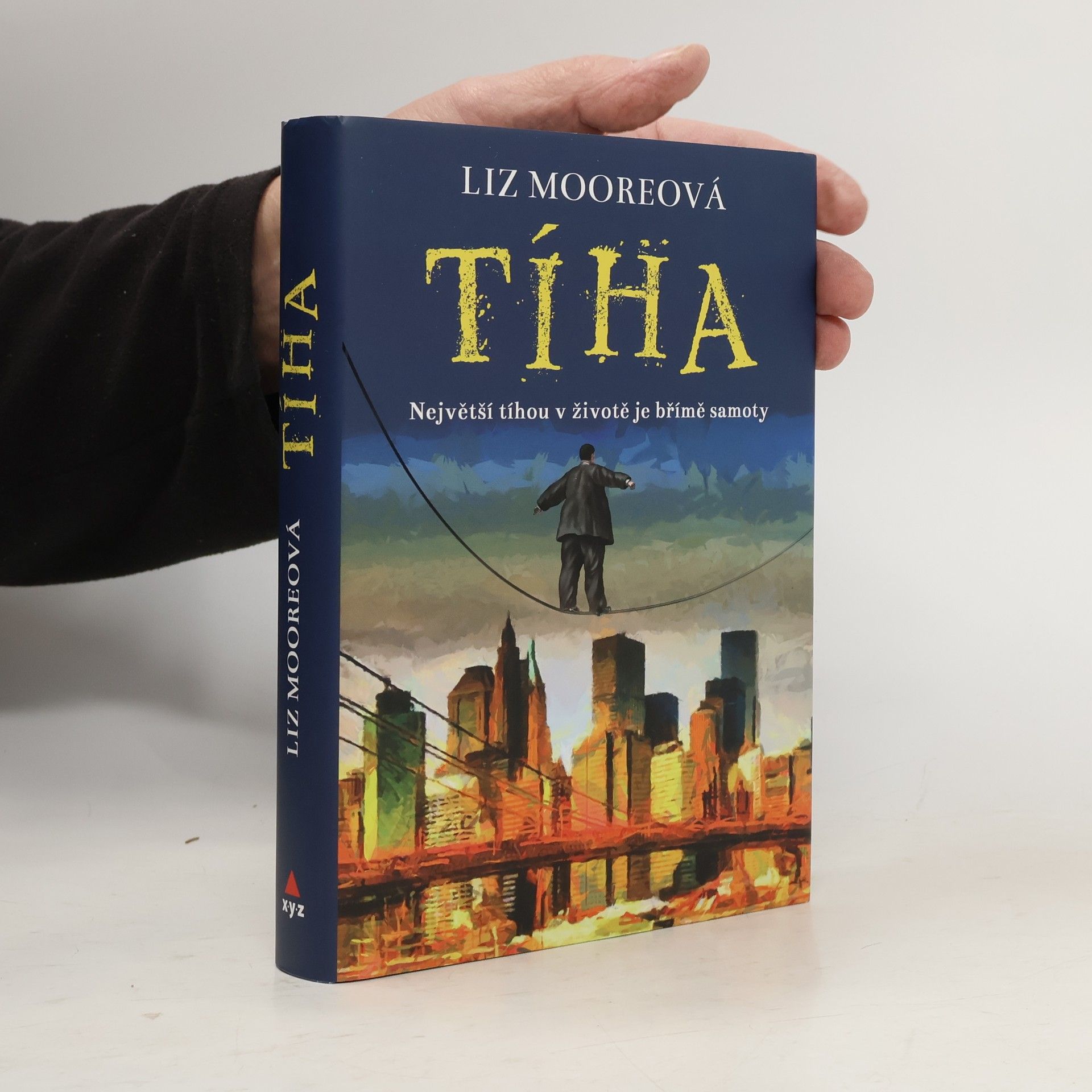 Liz Moore Tíha: Největší tíhou v životě je břímě samoty