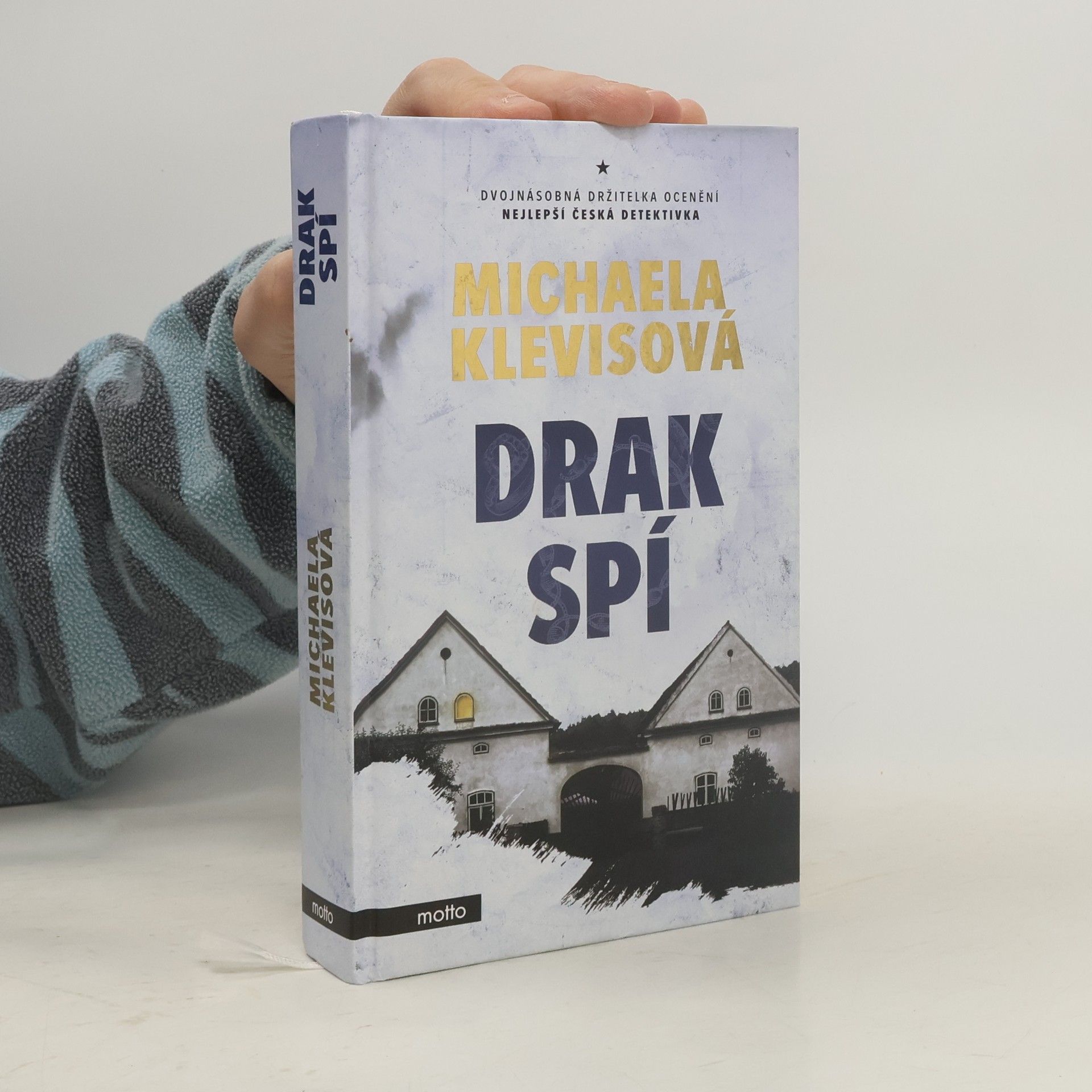 Michaela Klevisová Drak spí