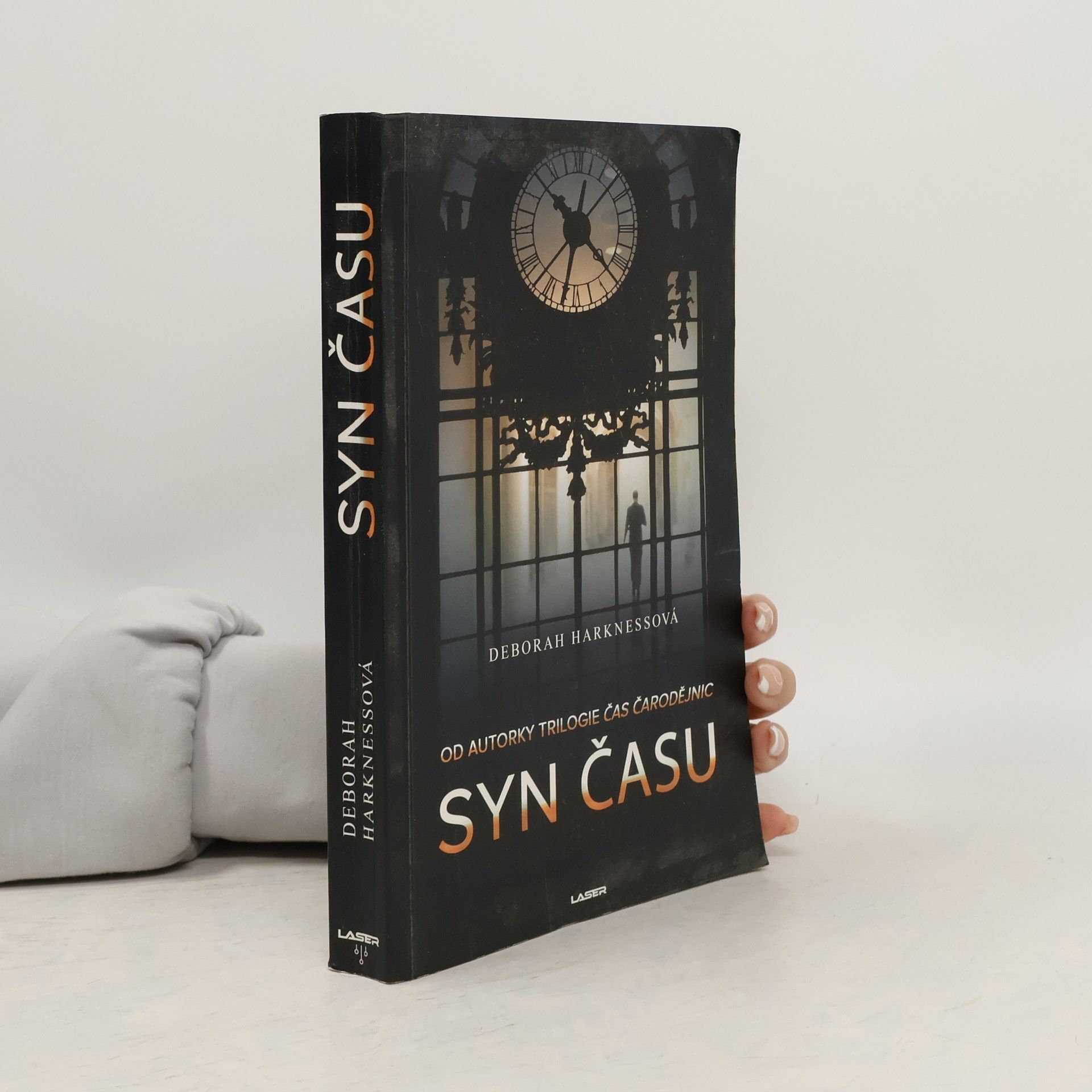 Deborah Harkness Syn času