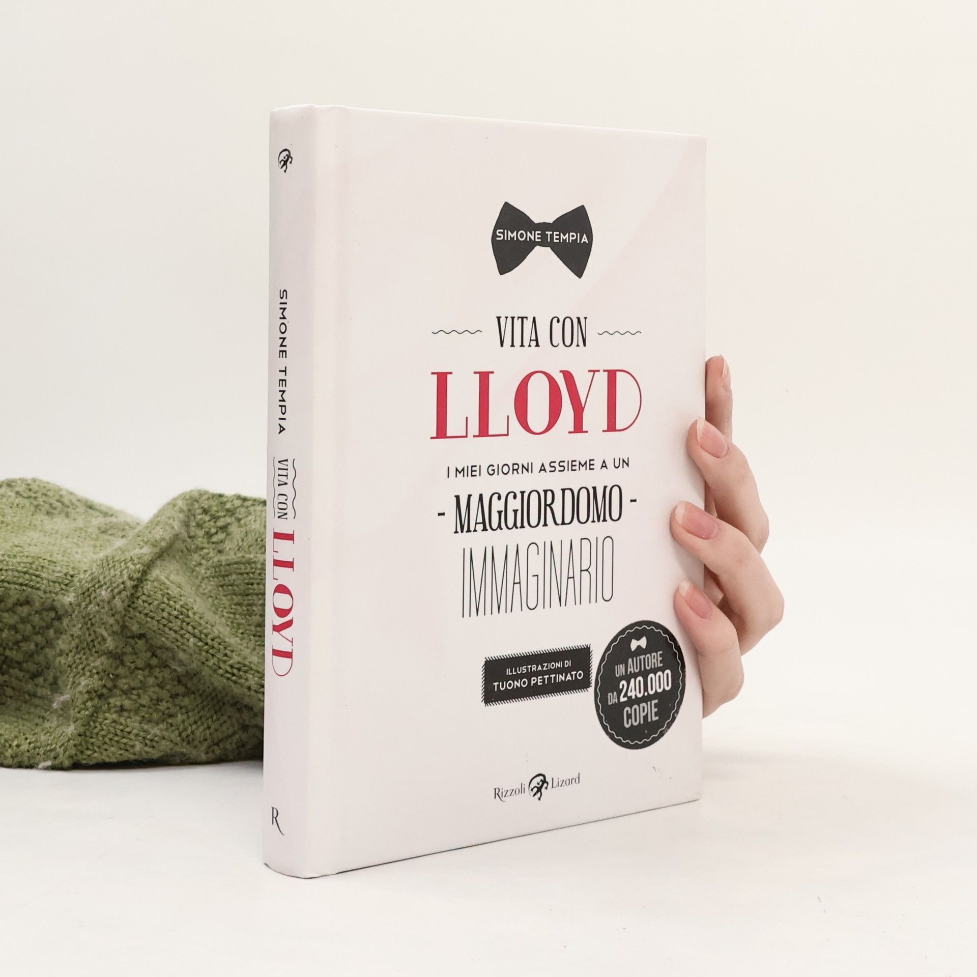 Simone Tempia Vita con Lloyd. I miei giorni insieme a un maggiordomo immaginario