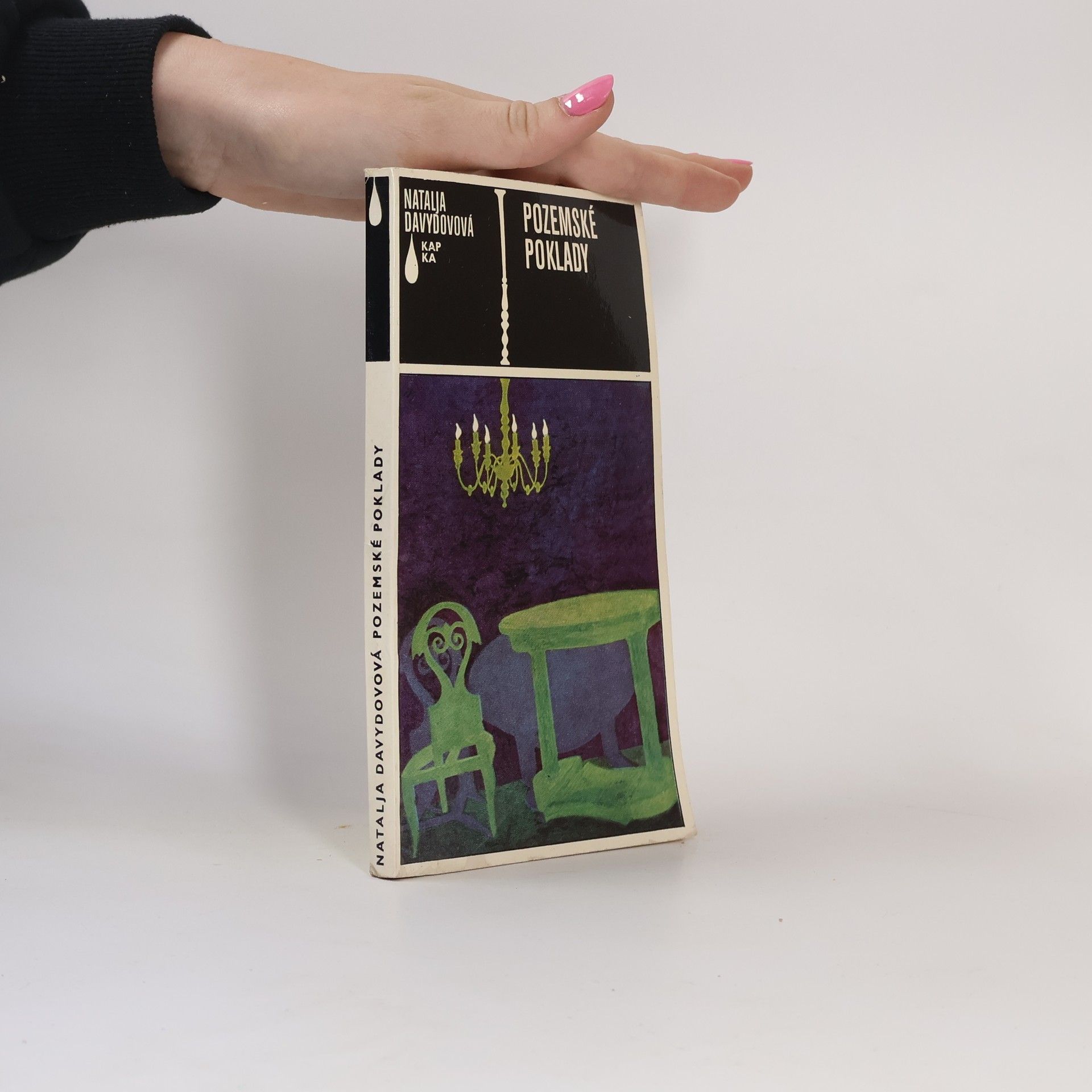 Natalja Davydovová Pozemské poklady