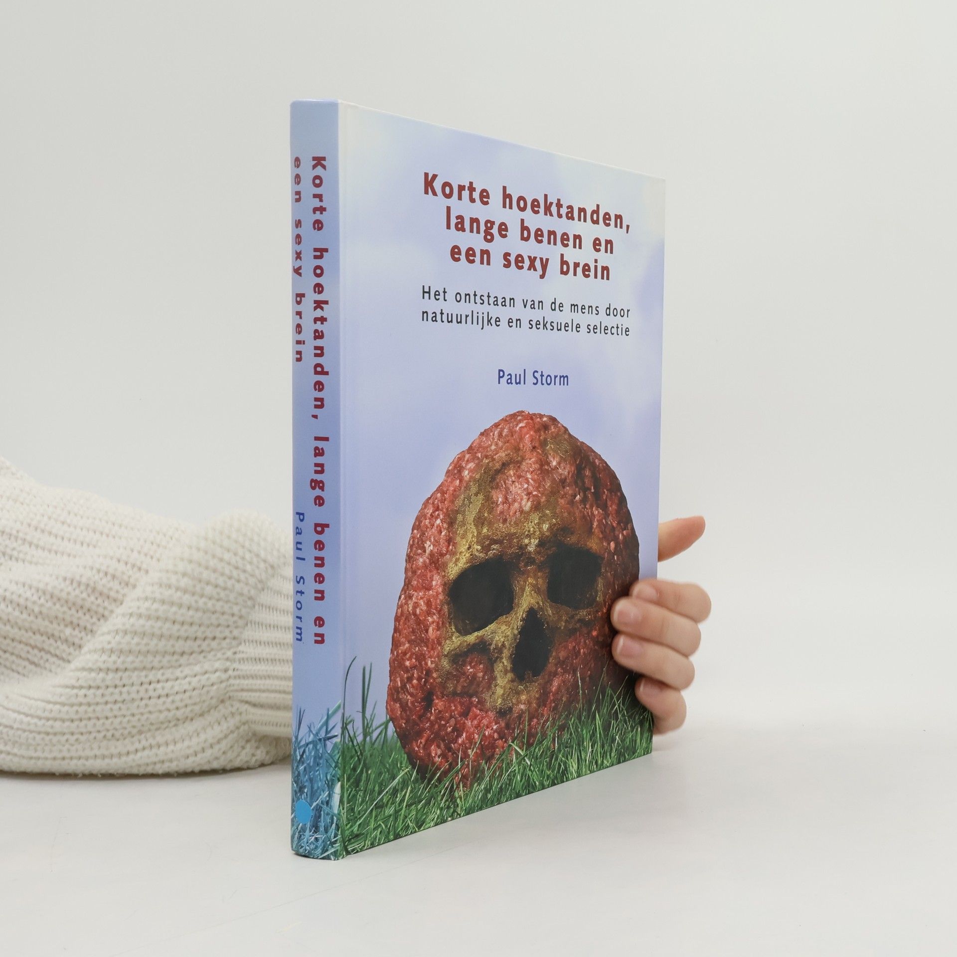 E. C. Tubb Korte hoektanden, lange benen en een sexy brein