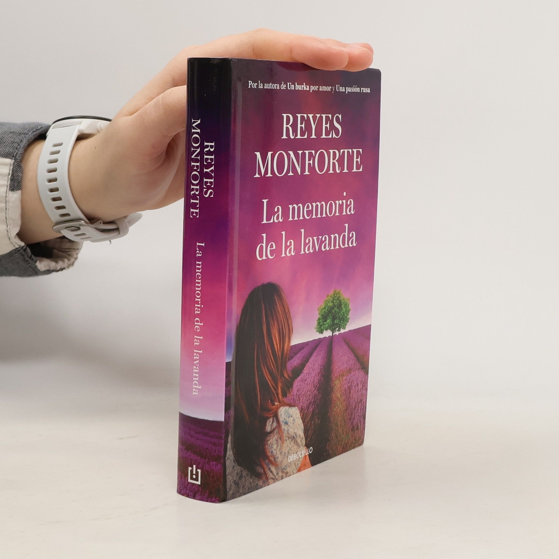 Reyes Monforte La memoria de la lavanda