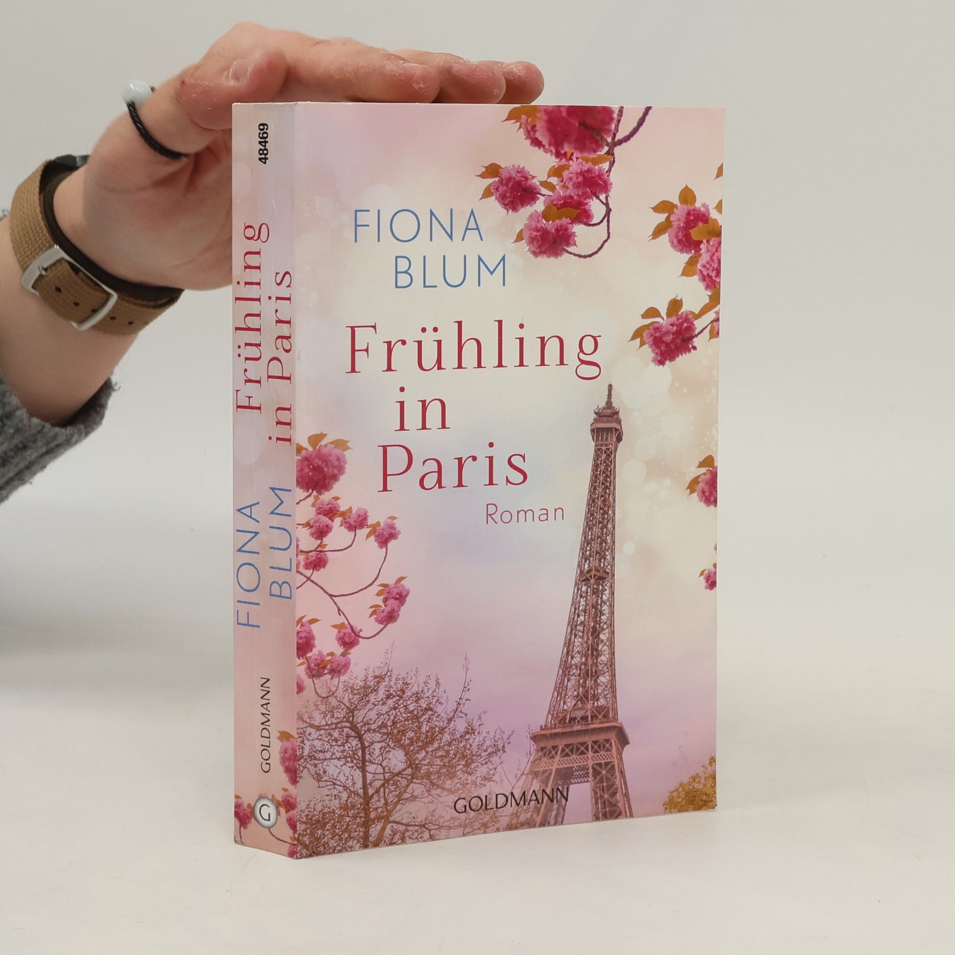 Fiona Blum Frühling in Paris