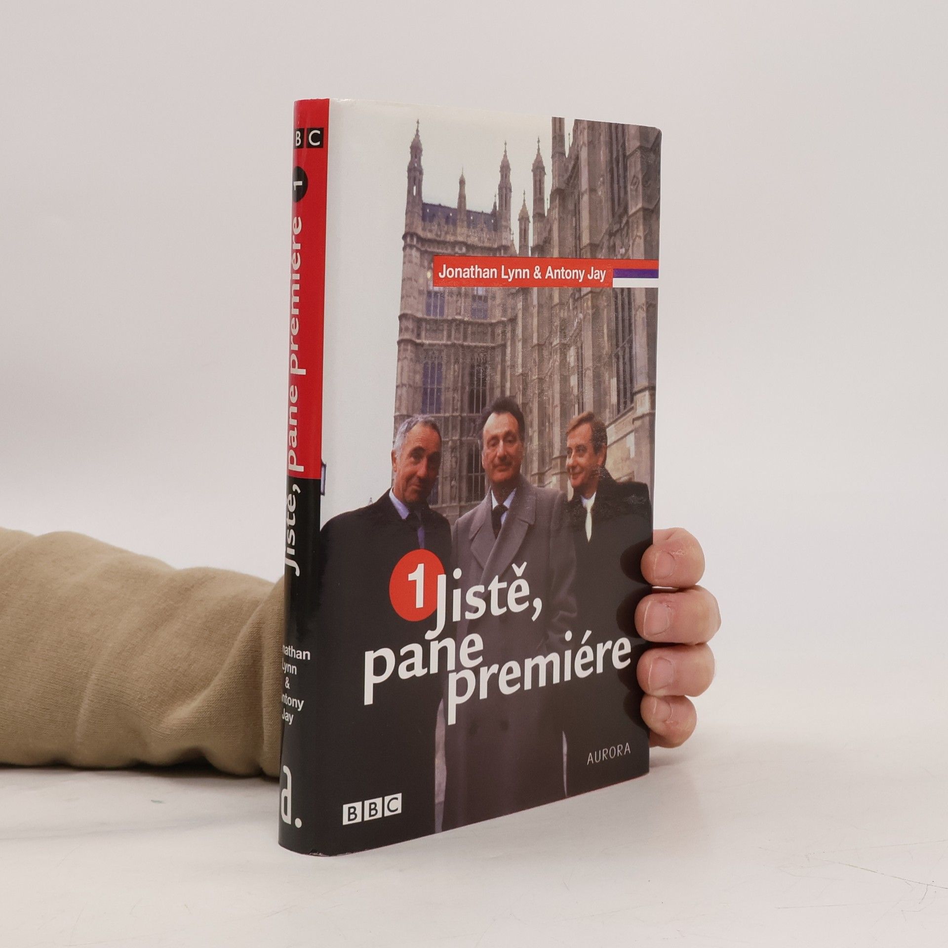Jonathan Lynn Jistě, pane premiére. 1. část