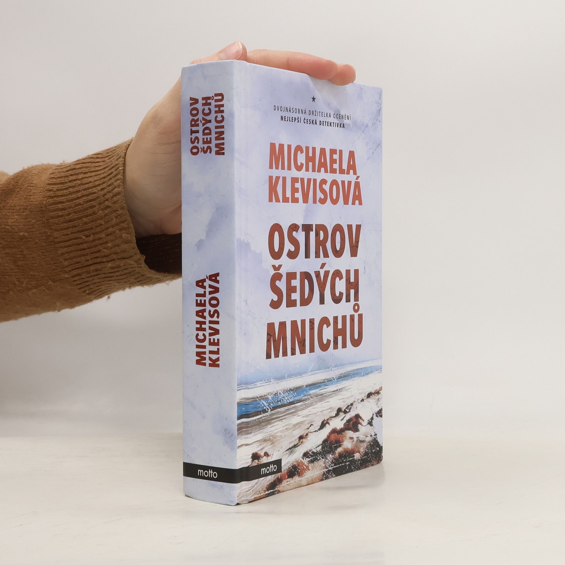 Michaela Klevisová Ostrov šedých mnichů