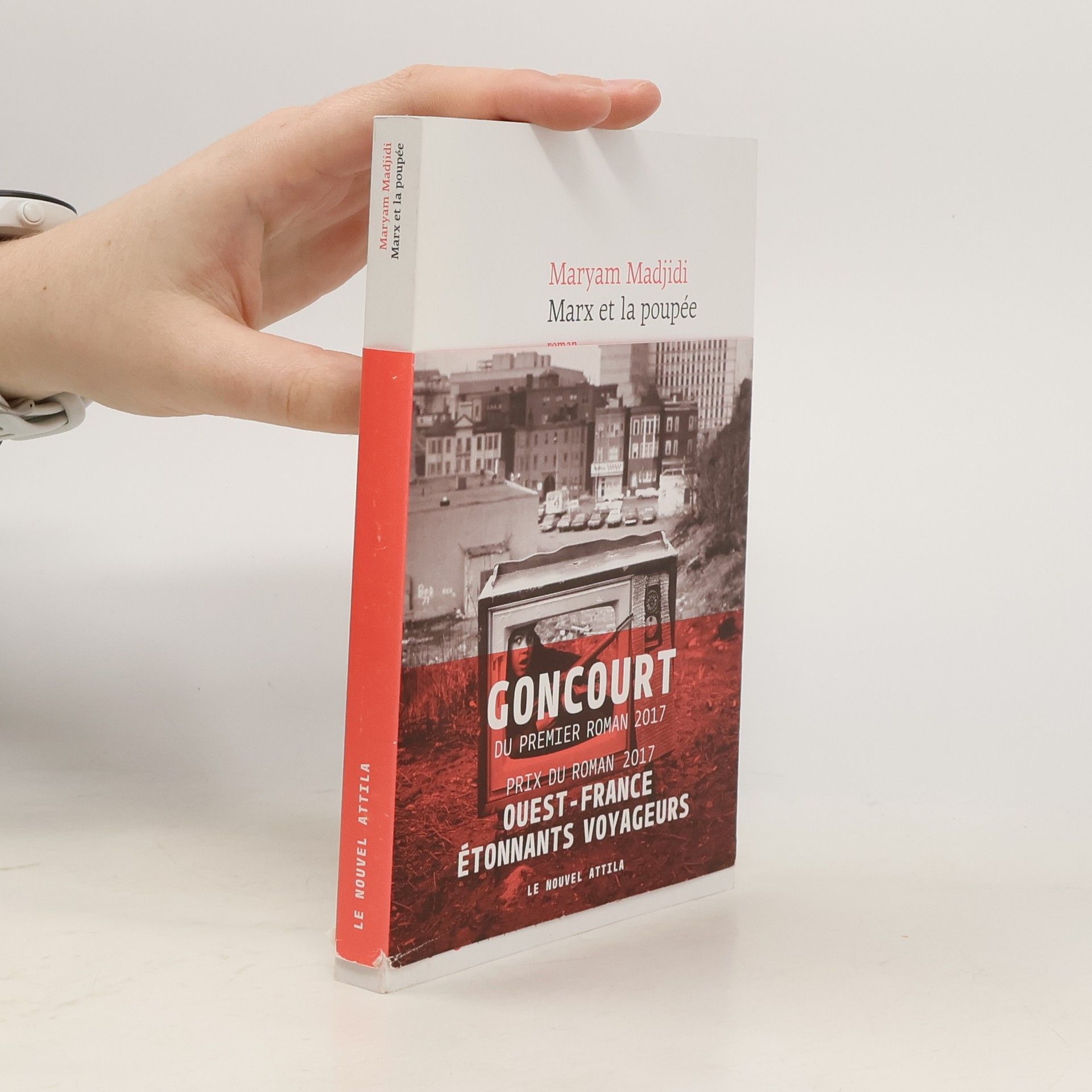 Maryam Madjidi Marx et la poupée