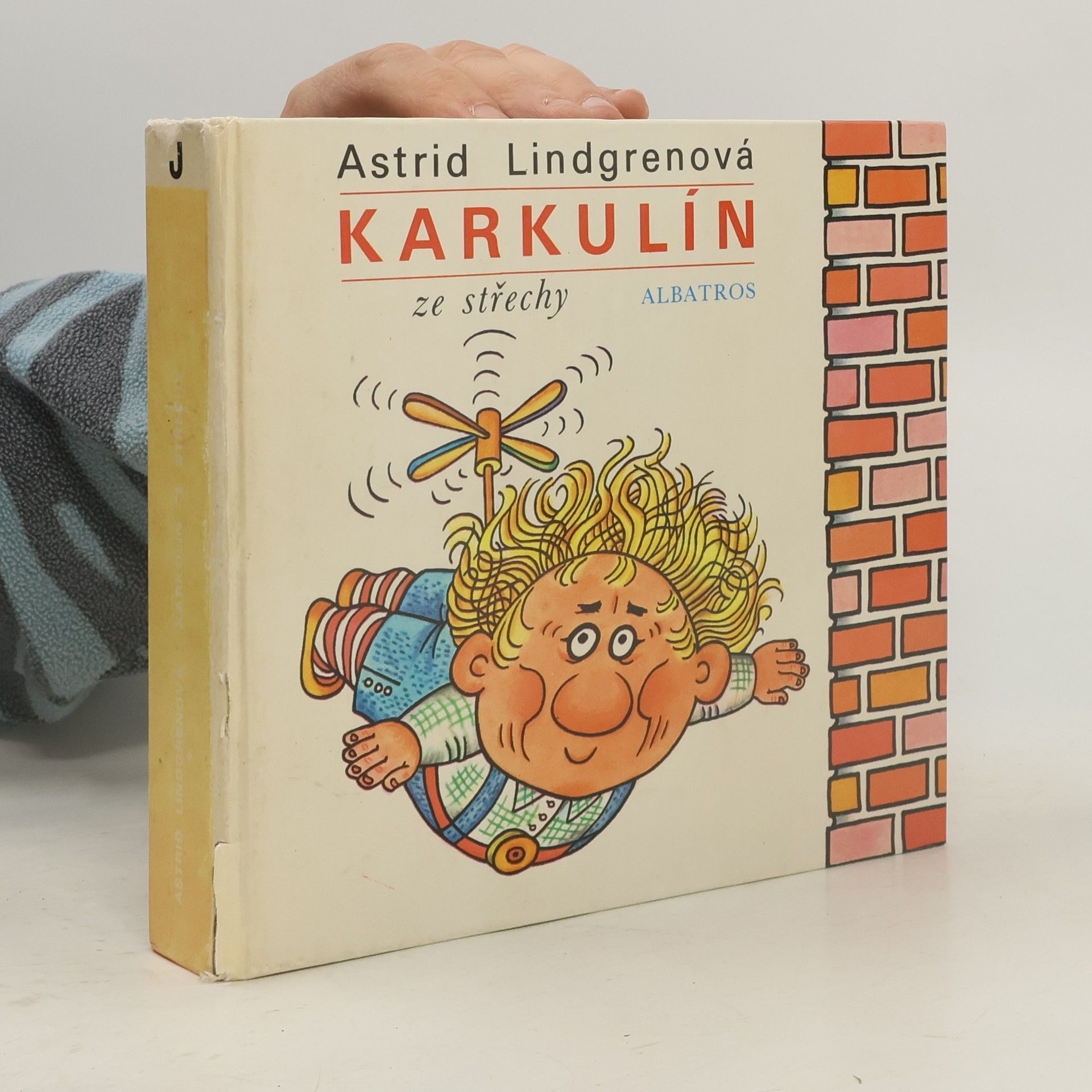 Astrid Lindgren Karkulín ze střechy