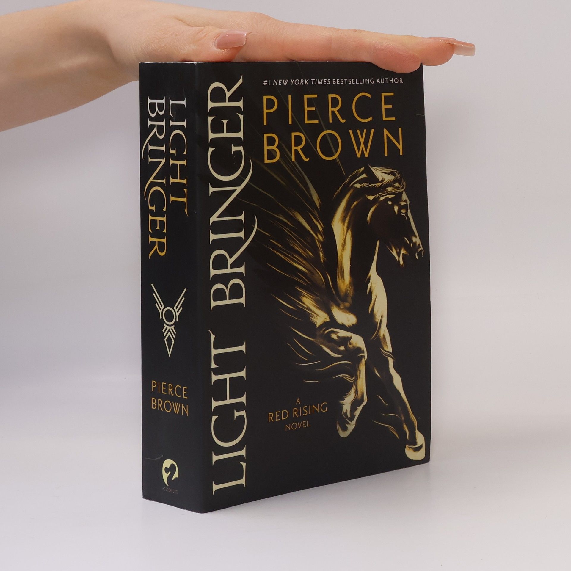Pierce Brown Light Bringer