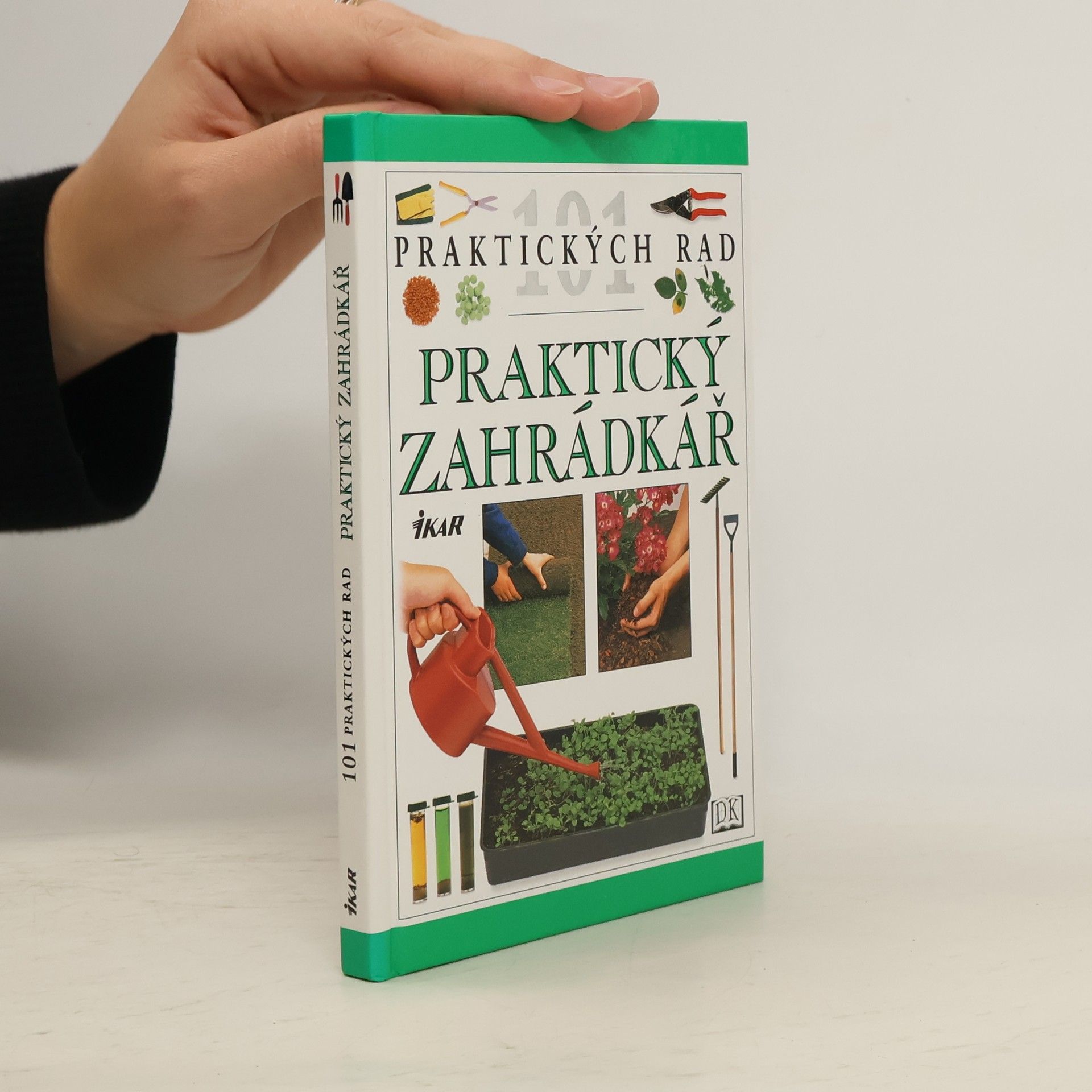 Pippa Greenwood Praktický zahrádkář