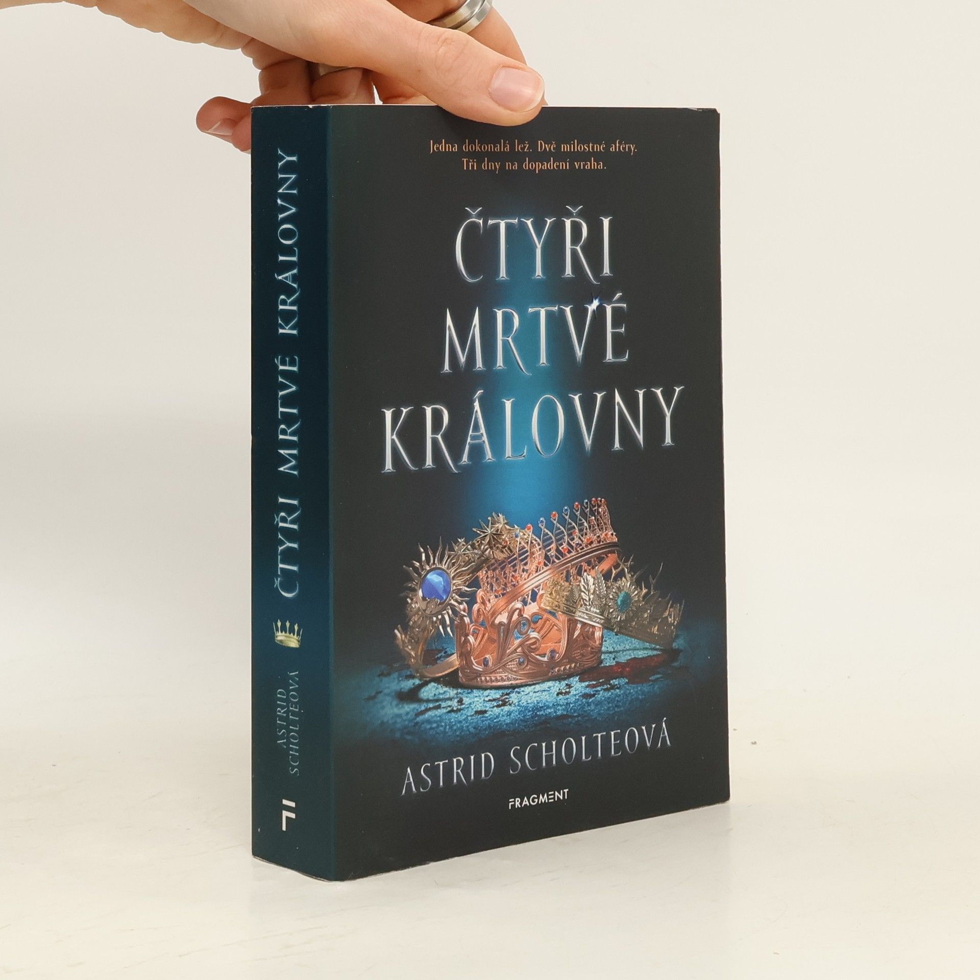 Astrid Scholte Čtyři mrtvé královny