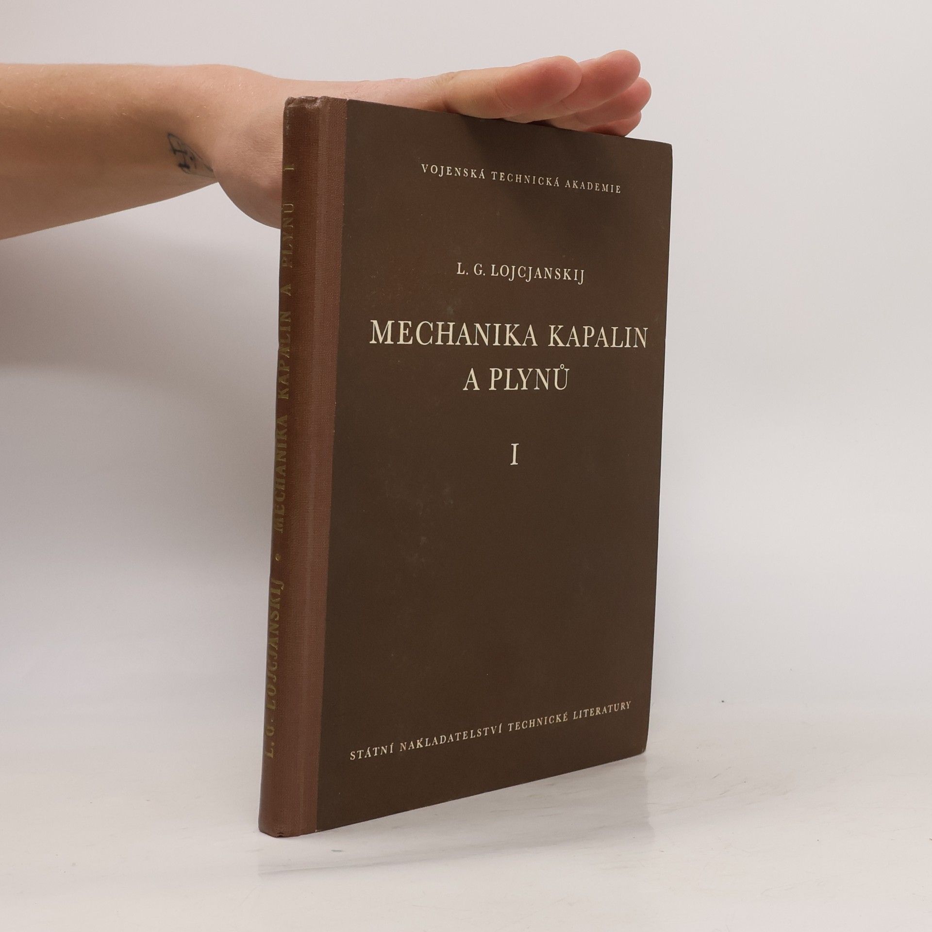 Mechanika kapalin a plynů I