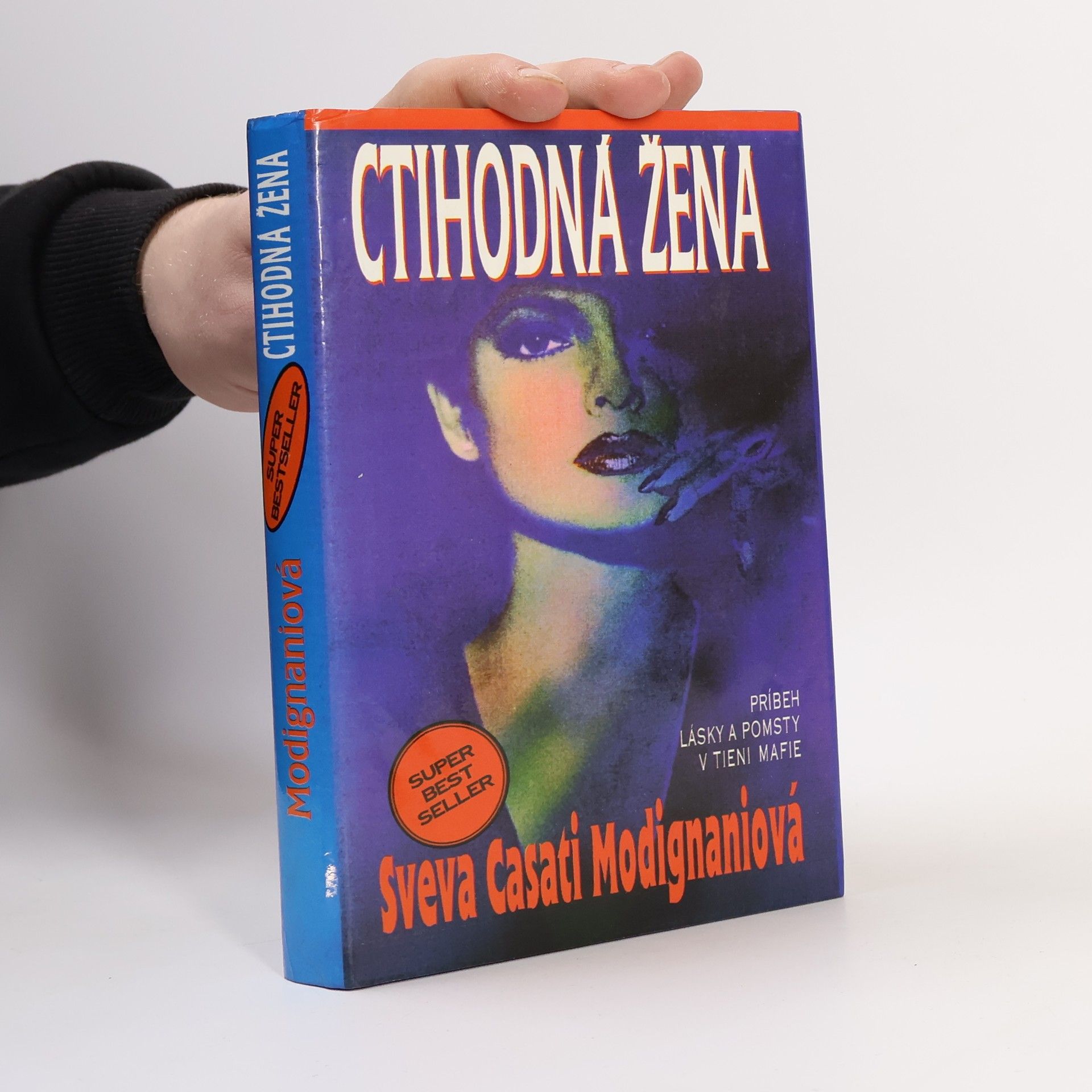 Sveva Casati Modignani Ctihodná žena