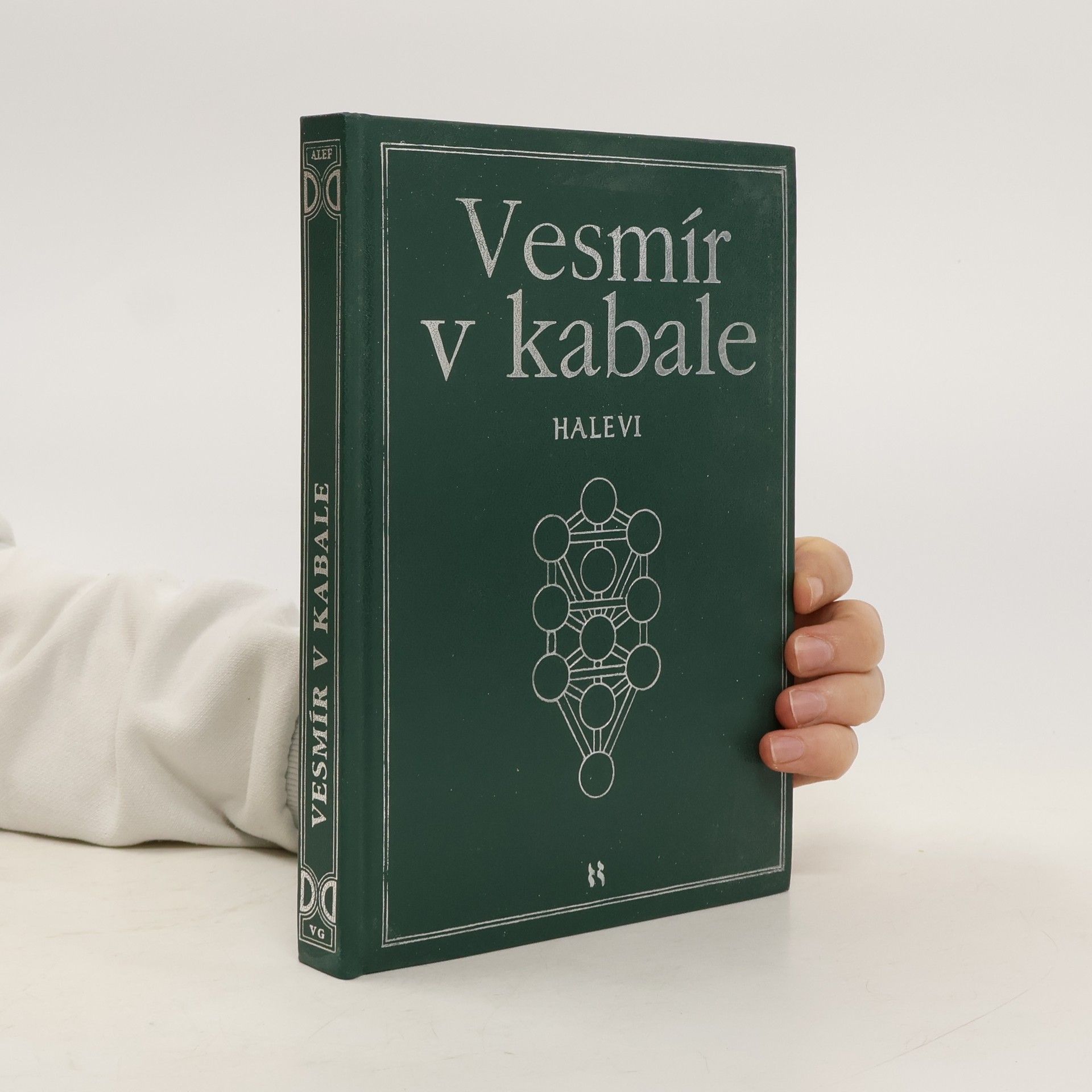 Pavel Růt Vesmír v kabale