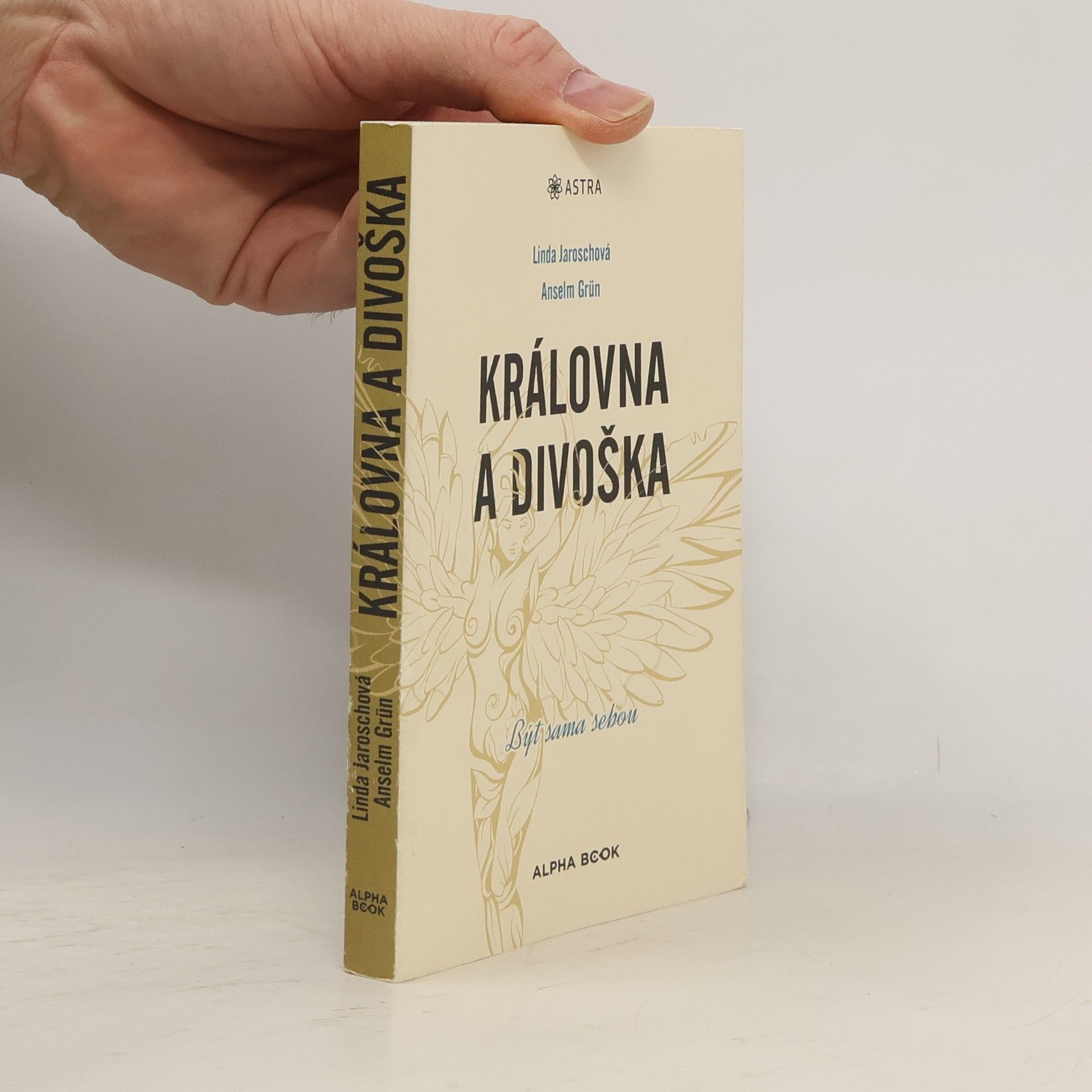 Linda Jarosch Královna a divoška