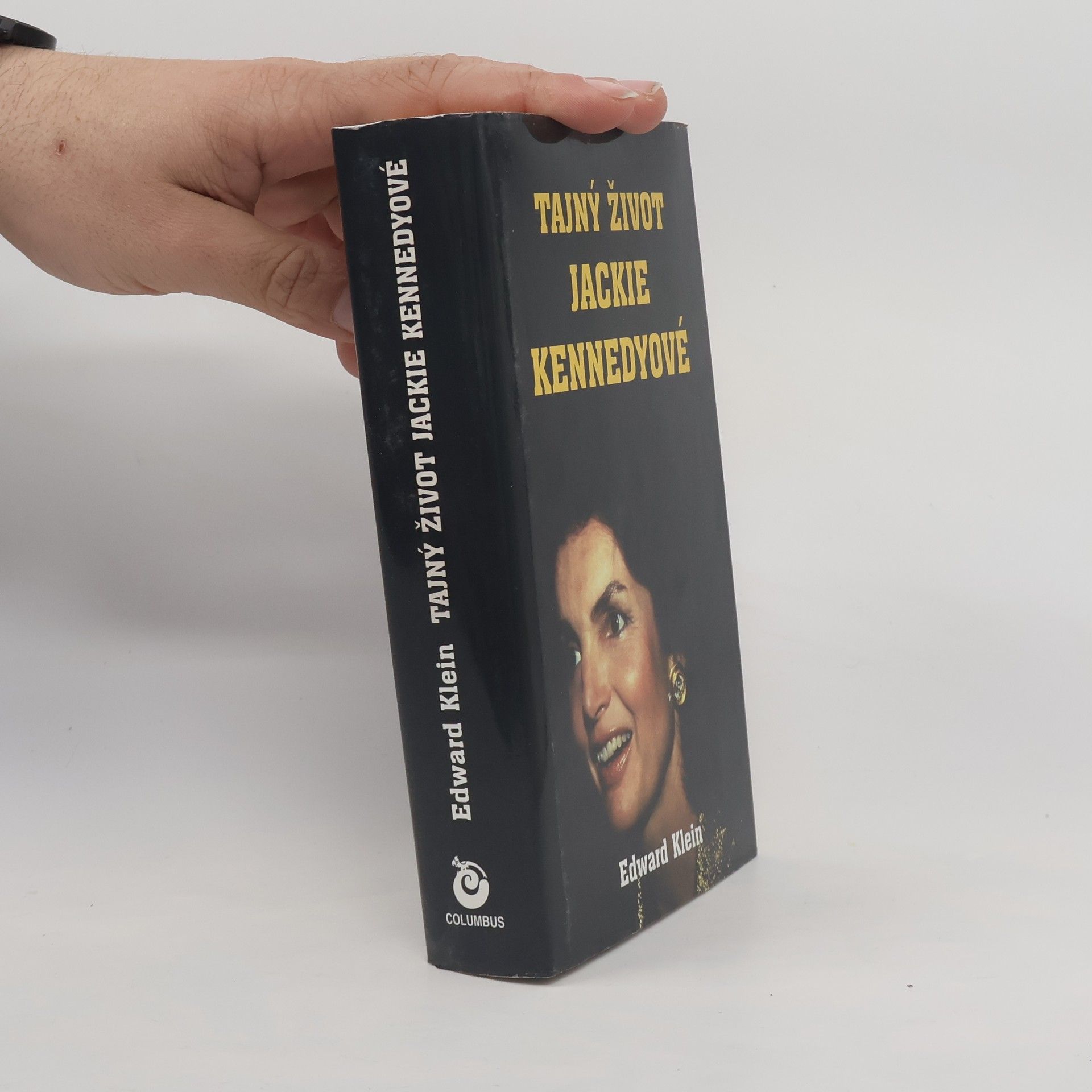Edward Klein Tajný život Jackie Kennedyové : léta soukromí