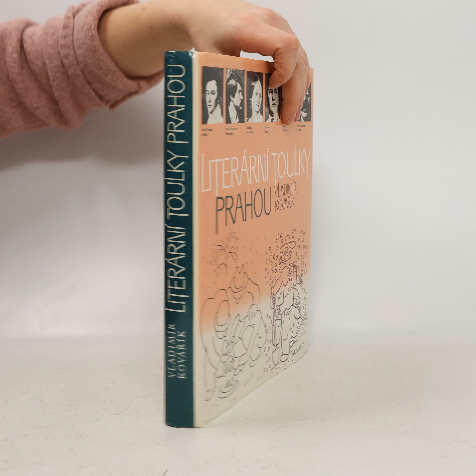 Vladimír Kovářík Literární toulky Prahou