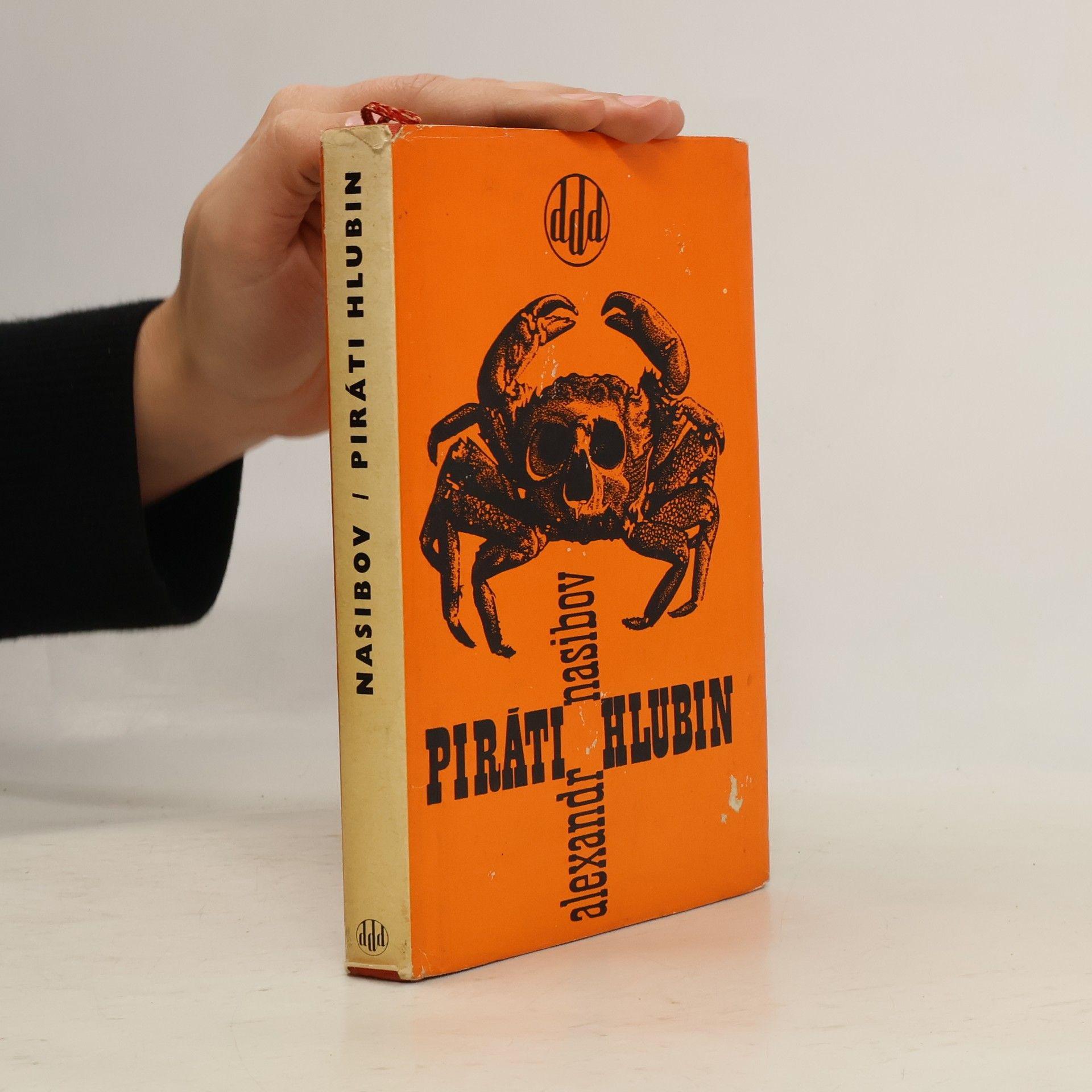 Aleksandr Ašotovič Nasibov Piráti hlubin