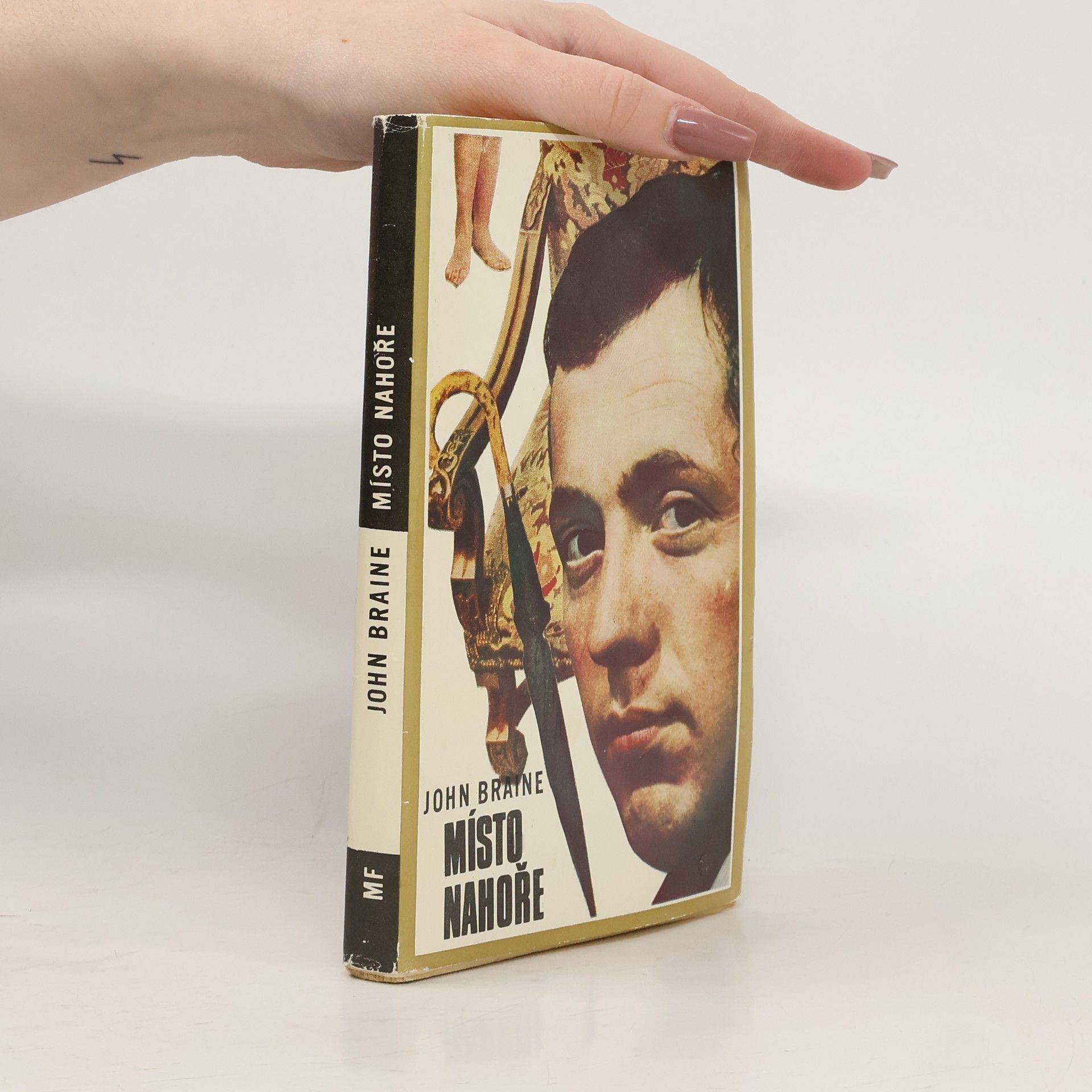 John Braine Místo nahoře