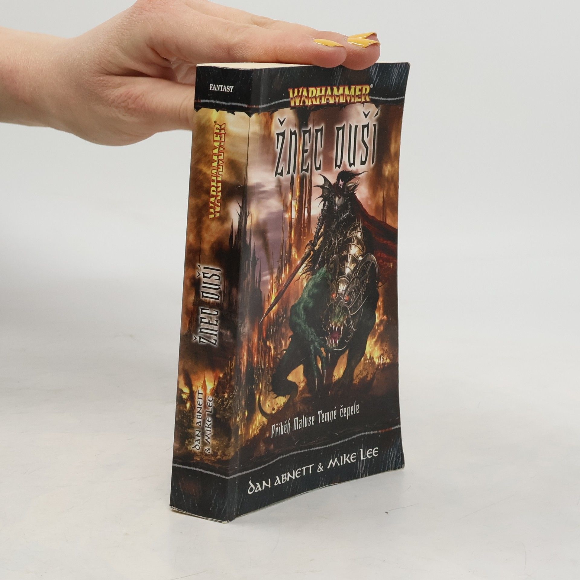 Dan Abnett Žnec duší : příběh Maluse Temné čepele