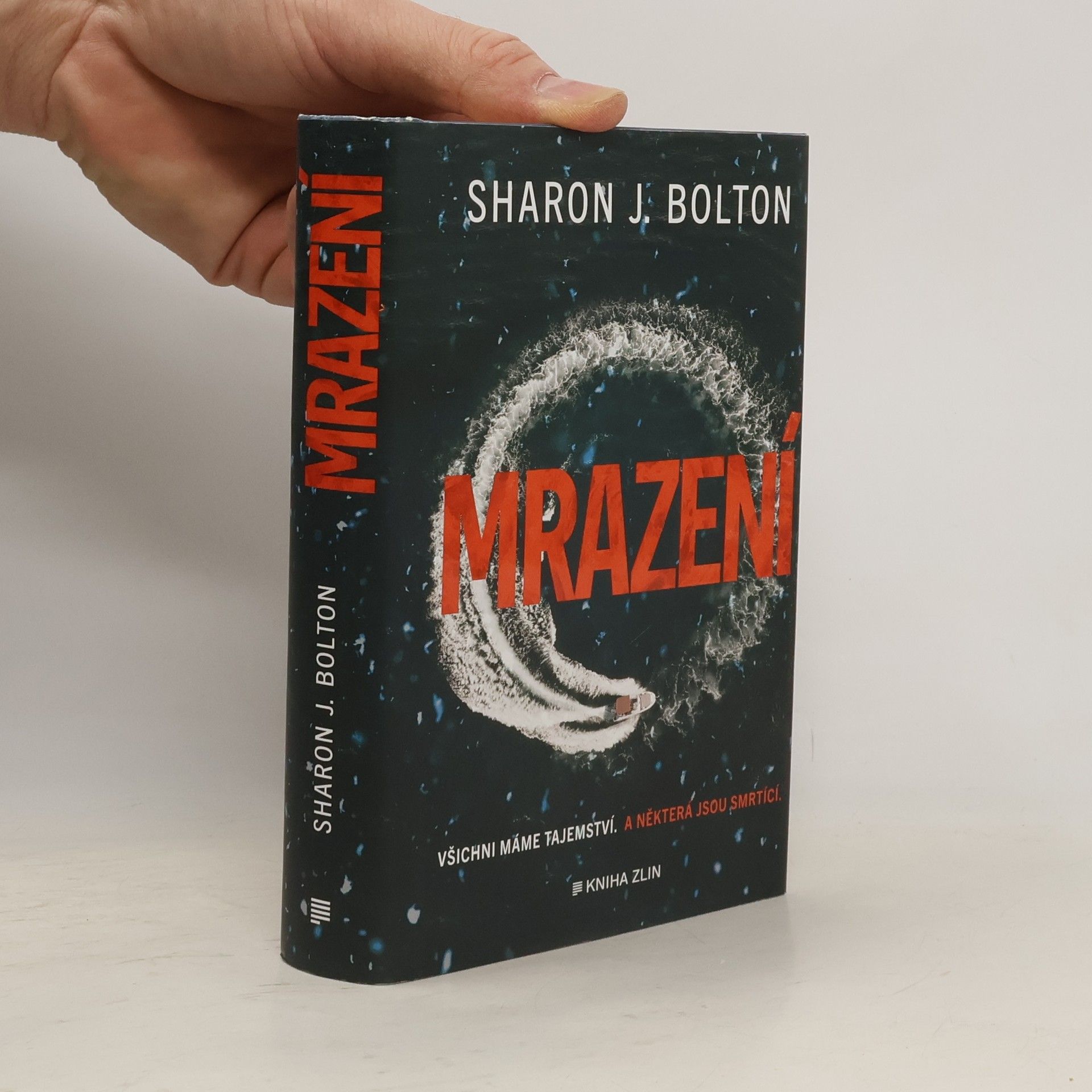 Alena Byrne Mrazení