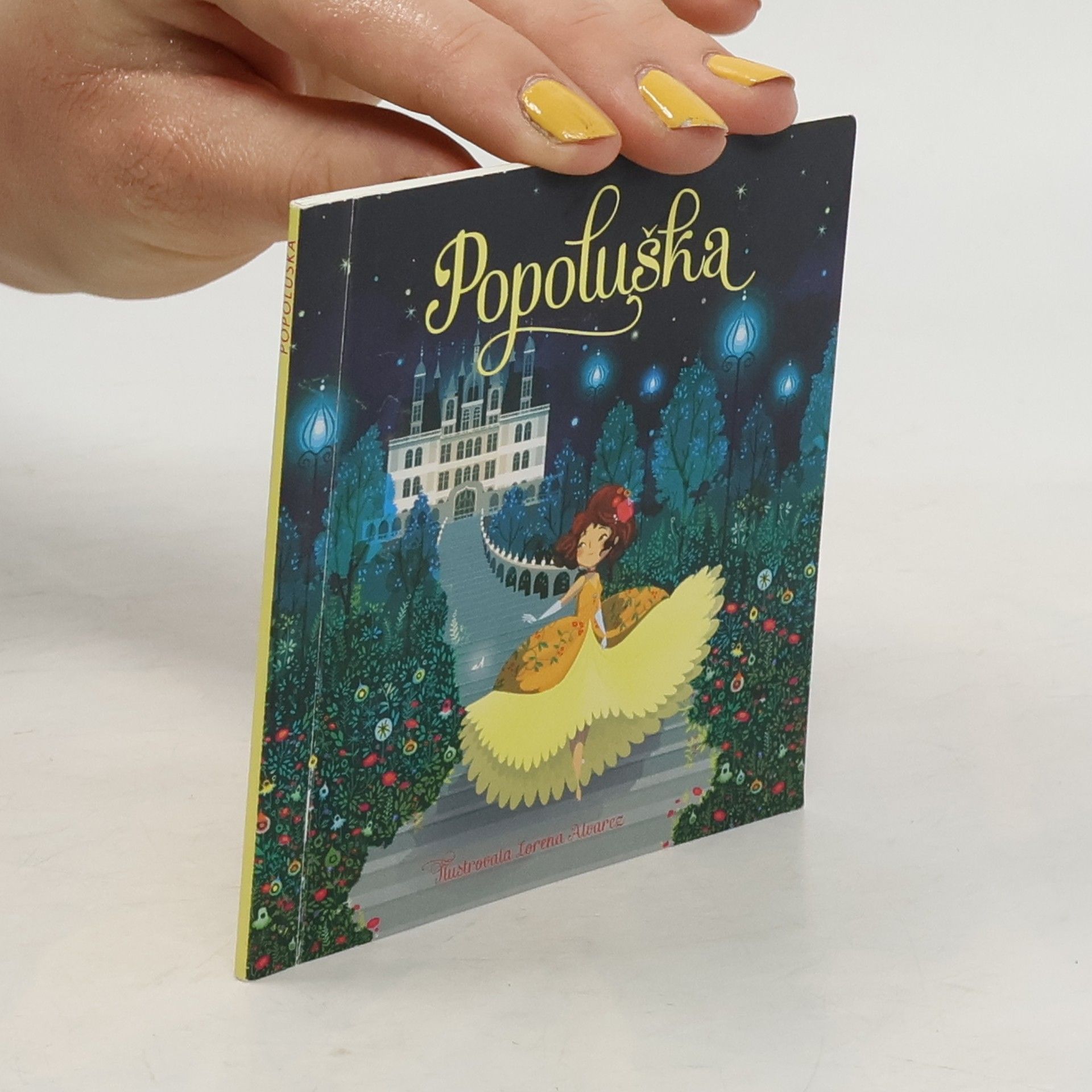 Collectif d'auteurs Popoluška