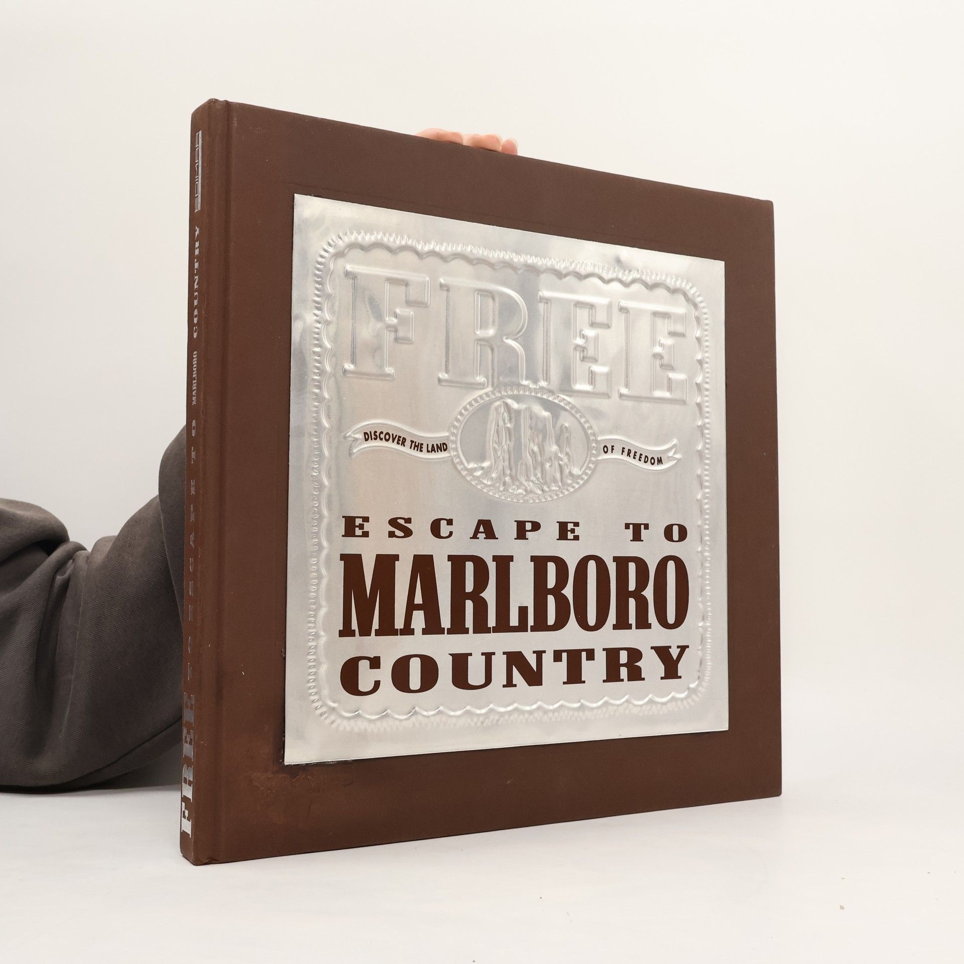 AA.VV. Free to Escape to Marlboro Country