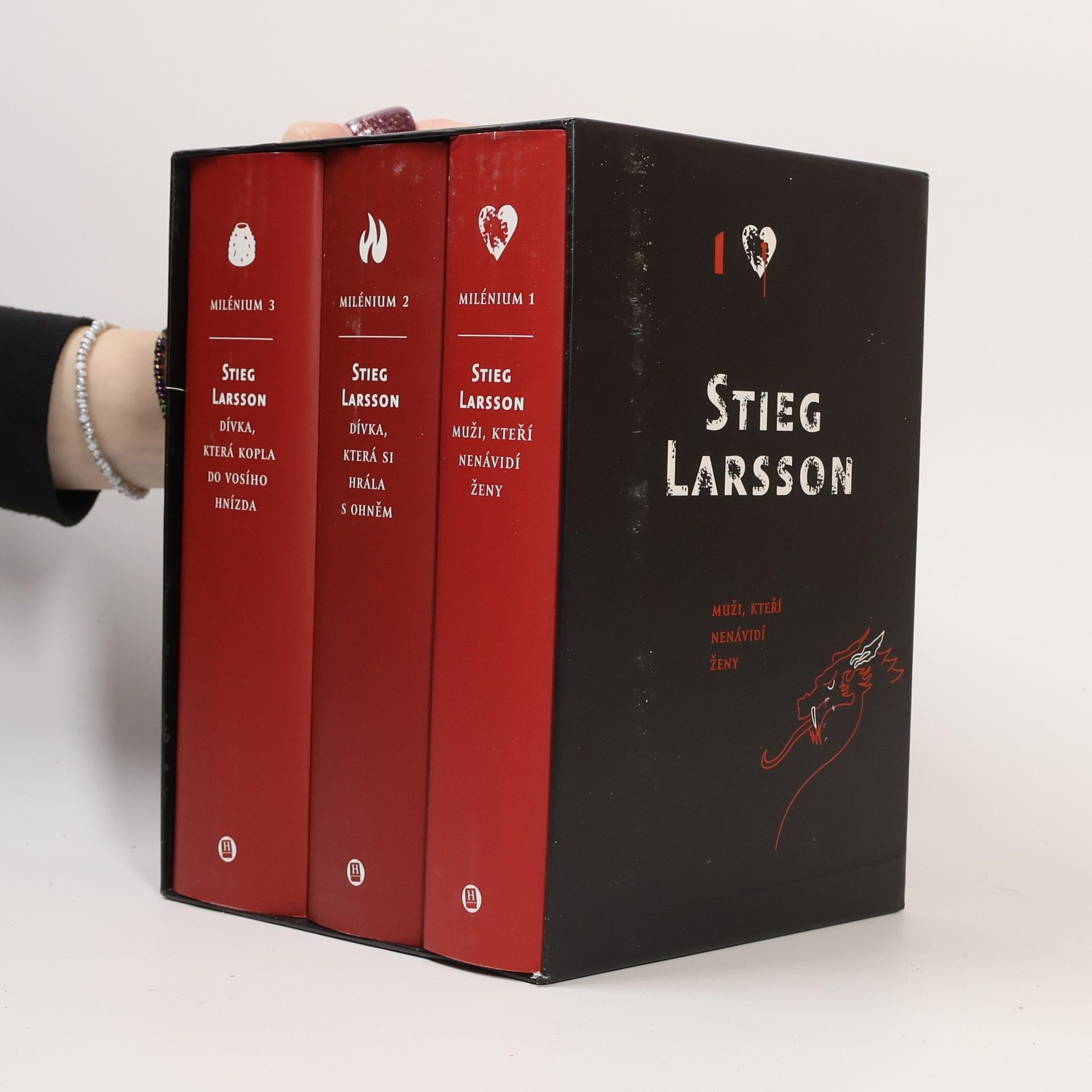 Stieg Larsson Dívka, která kopla do vosího hnízda