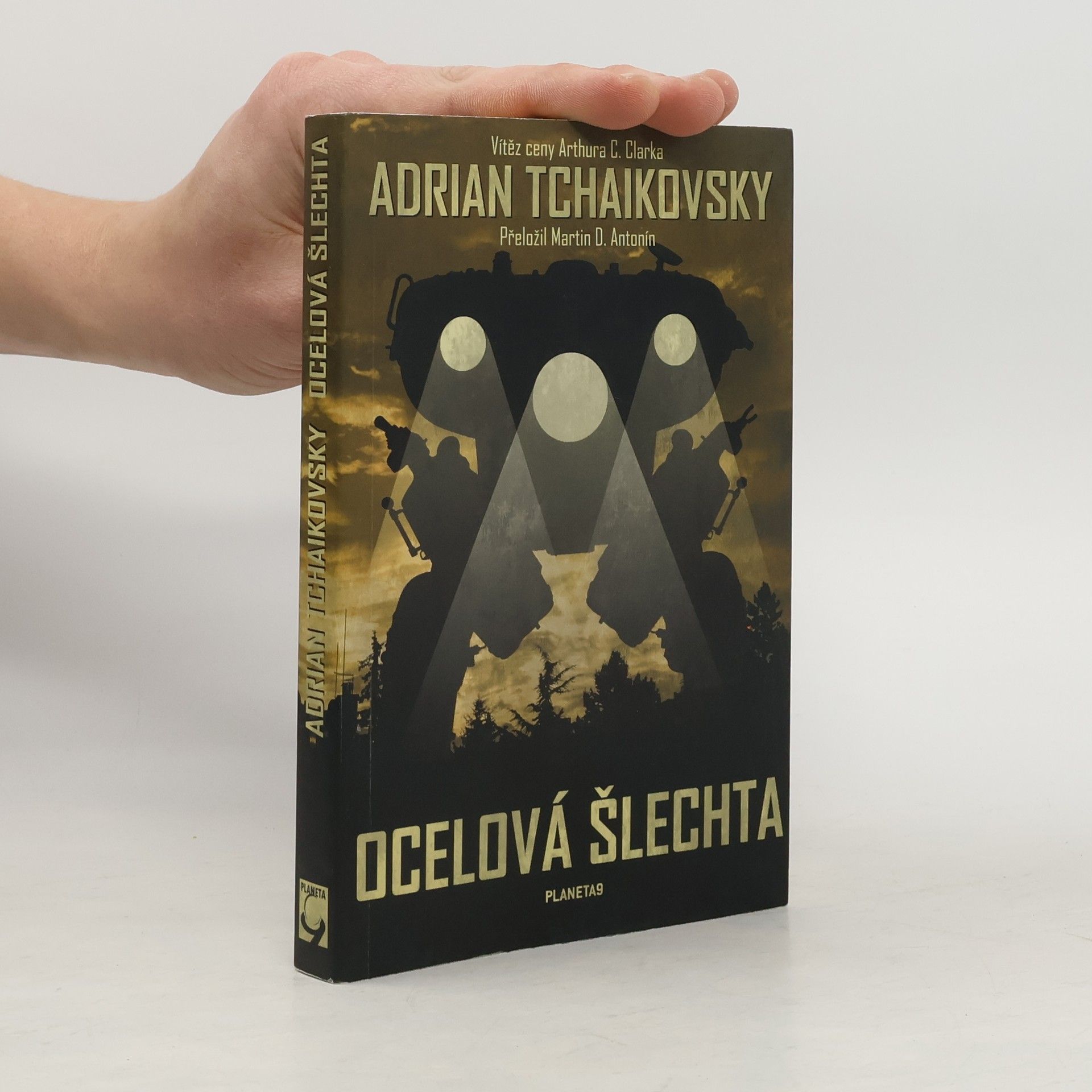 Adrian Tchaikovsky Ocelová šlechta