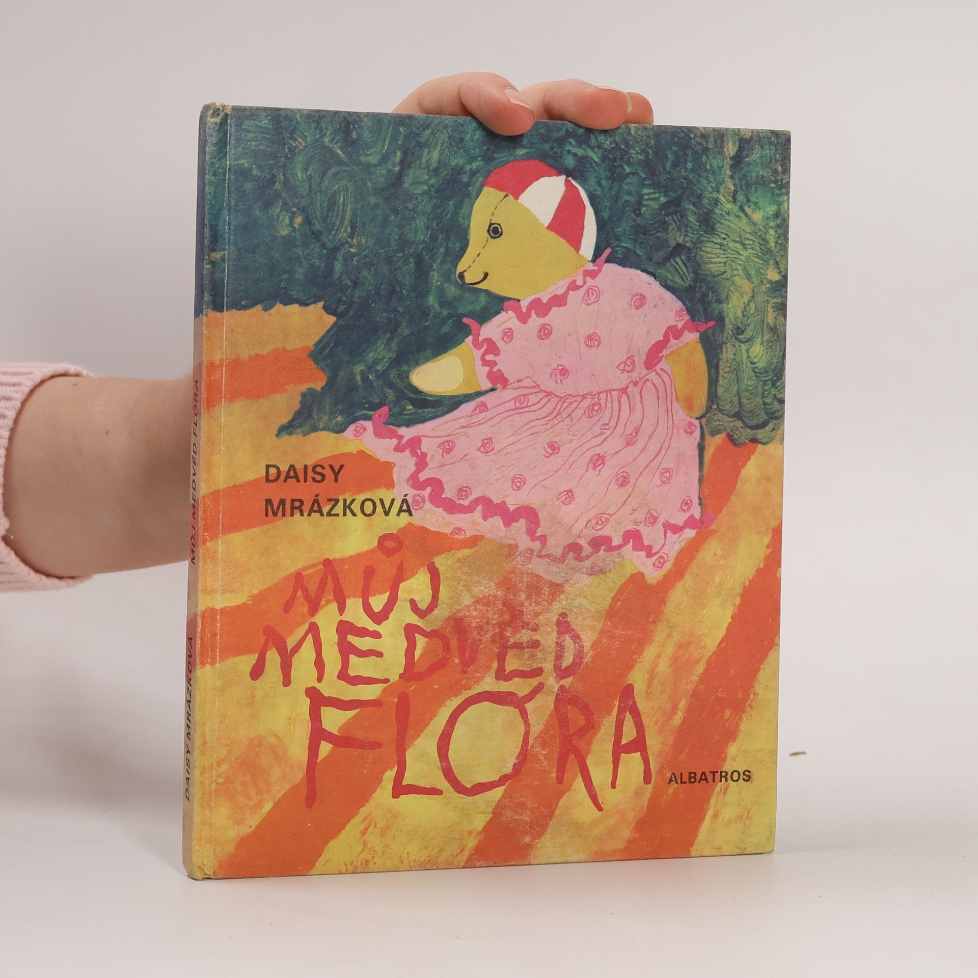 Daisy Mrázková Můj medvěd Flóra