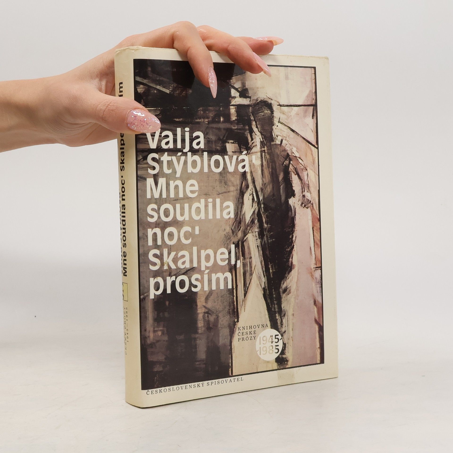 Valja Stýblová Mne soudila noc. Skalpel, prosím
