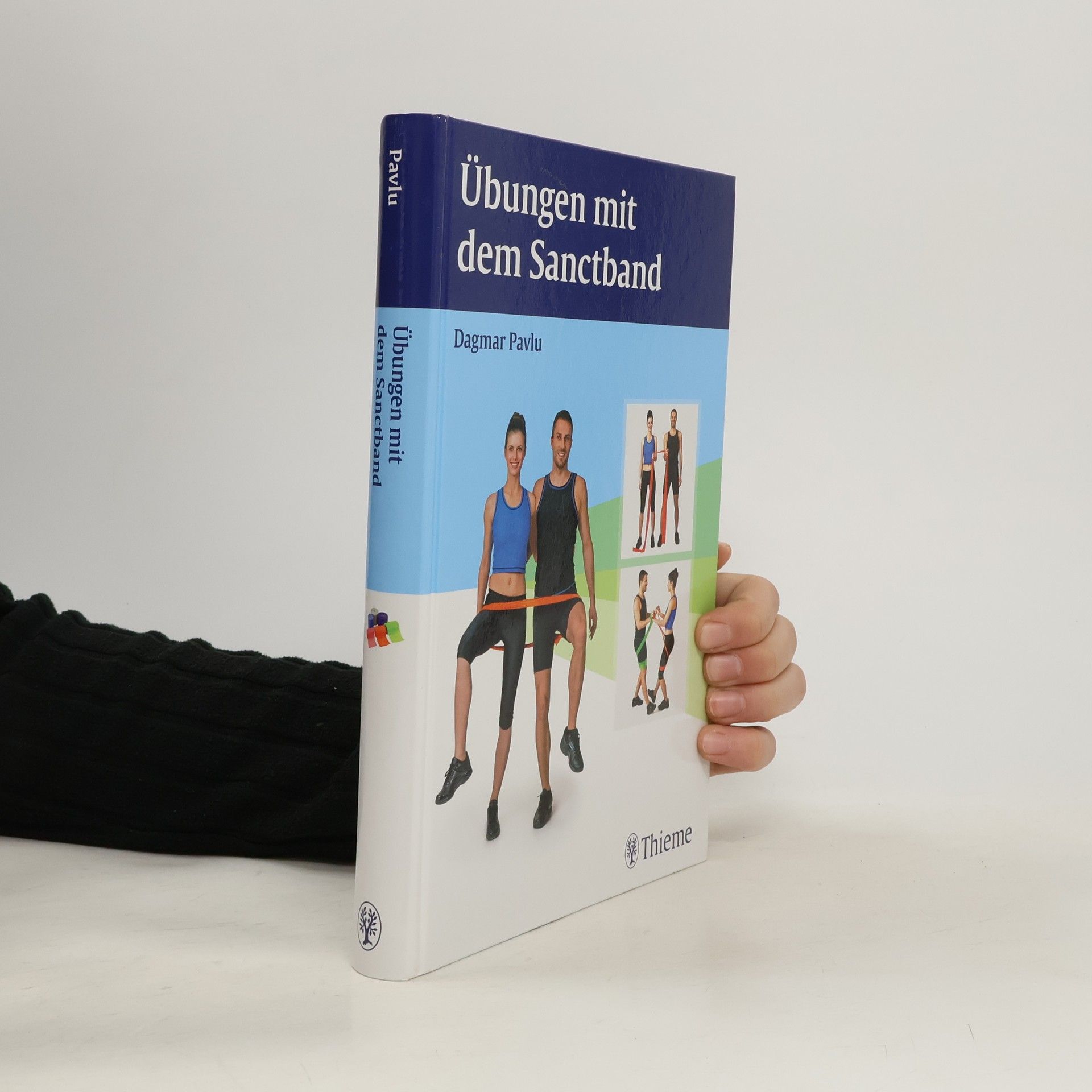 Dagmar Pavlů Übungen mit dem Sanctband