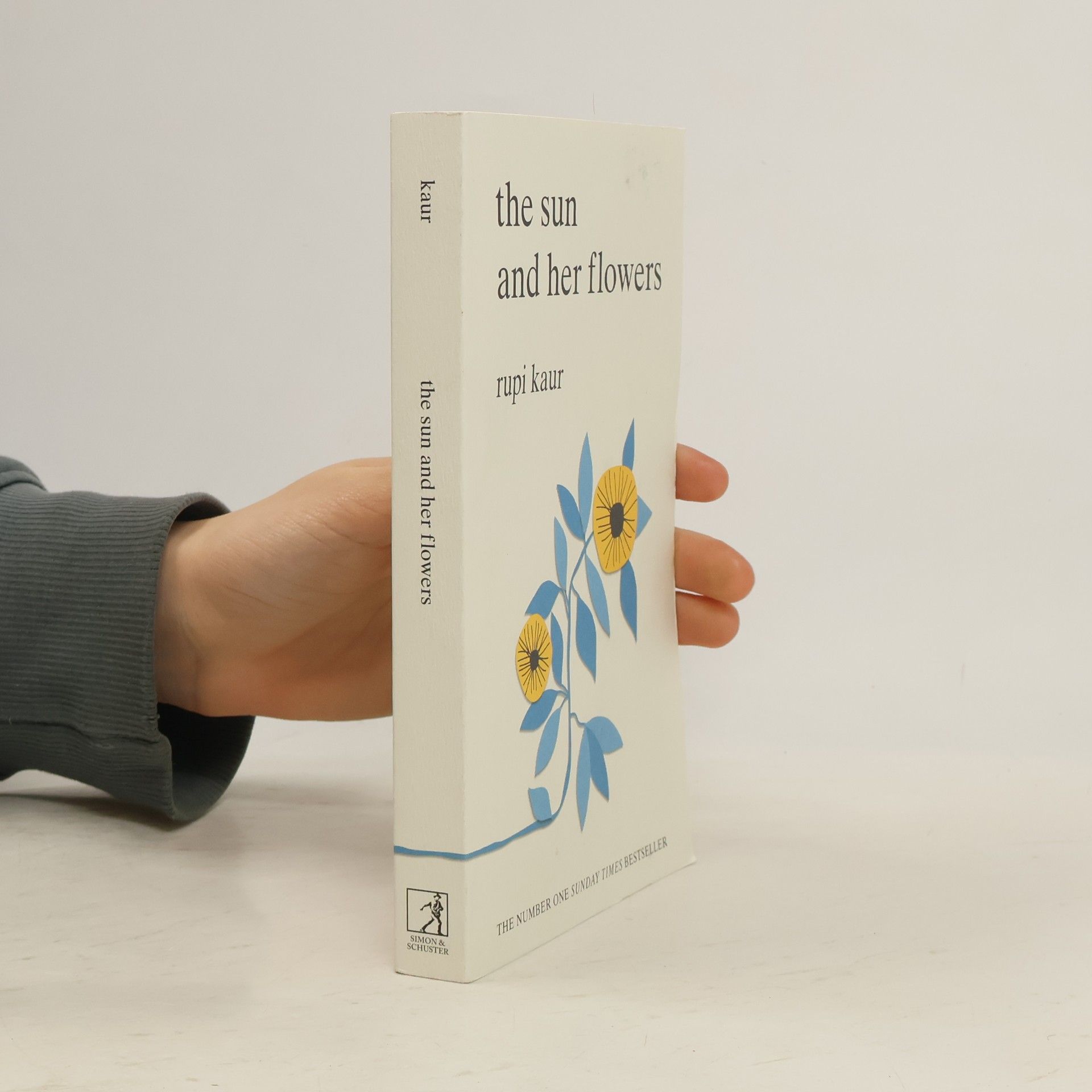 Rupi Kaur The Sun And Her Flowers