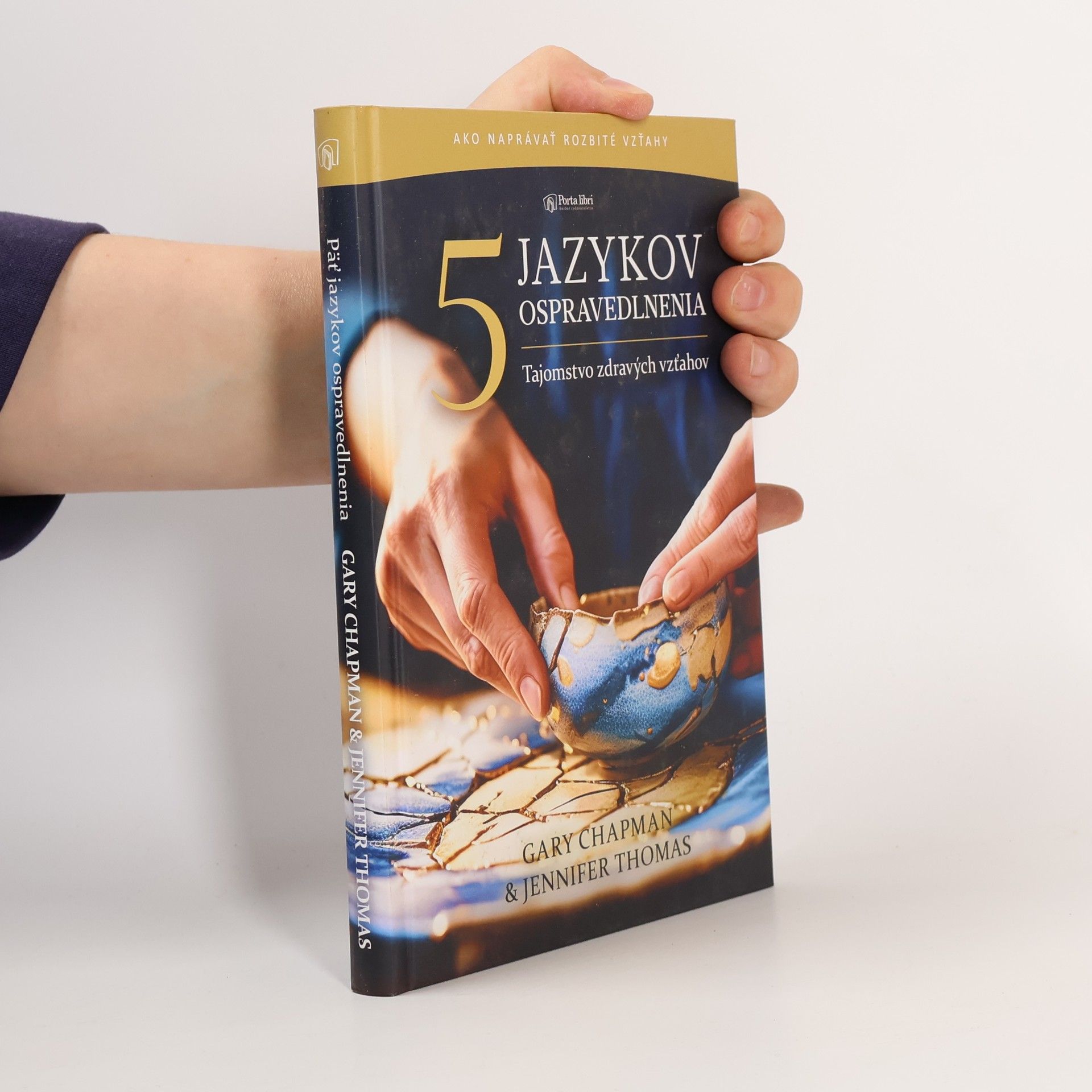 Jennifer Thomas 5 jazykov ospravedlnenia