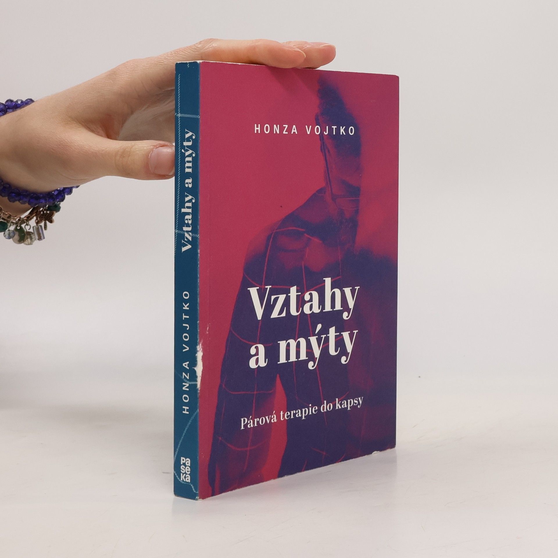 Jan Vojtko Vztahy a mýty