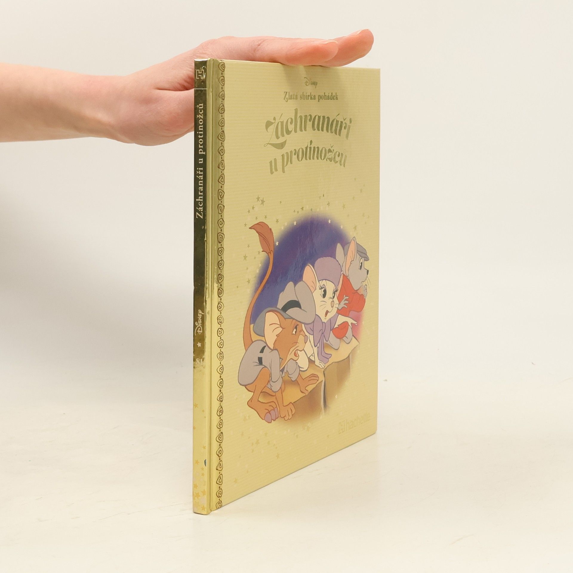 Kolektiv autorů Zlatá sbírka pohádek 81. Záchranáři u protinožců